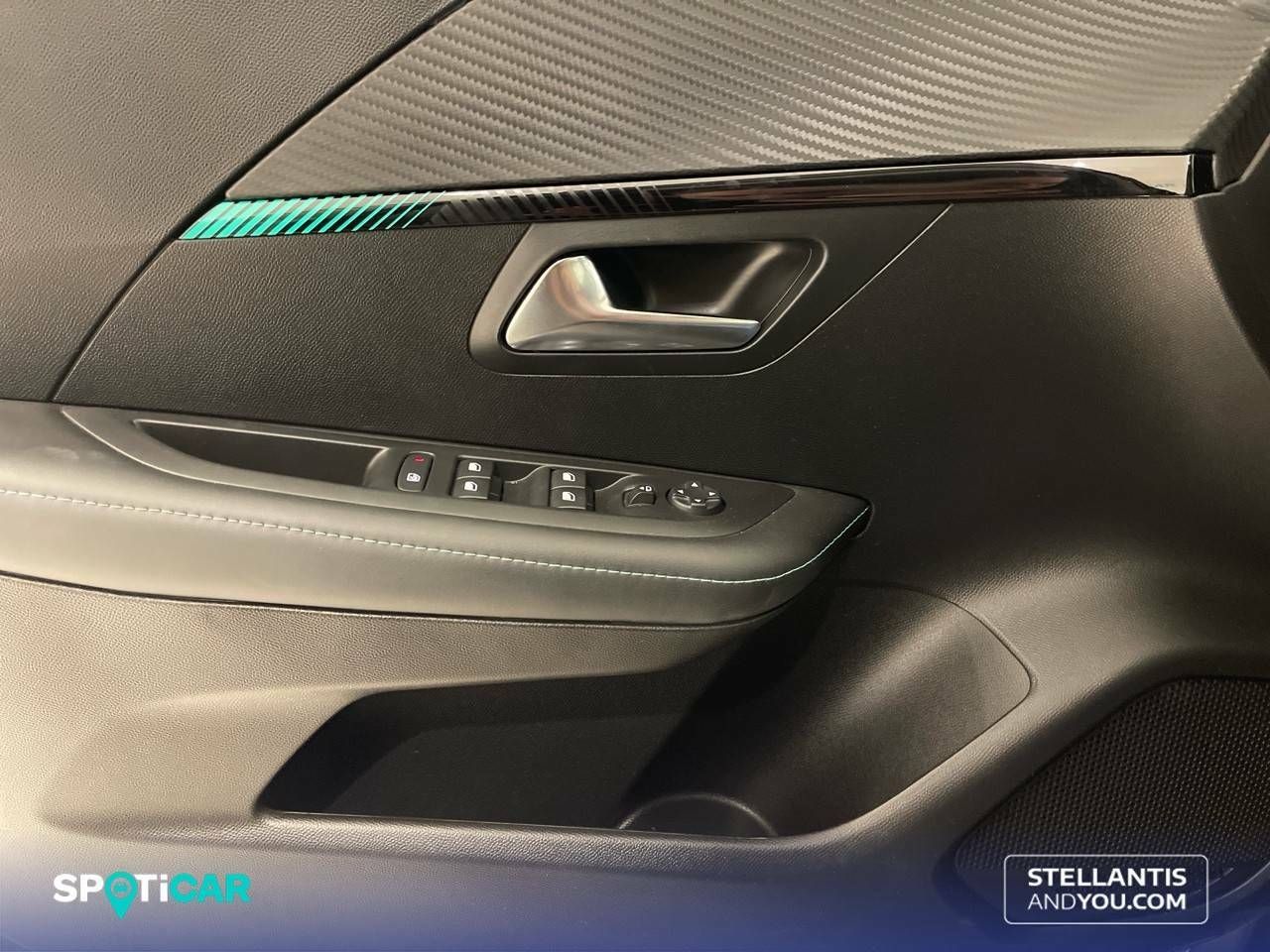 Foto Peugeot 208 22