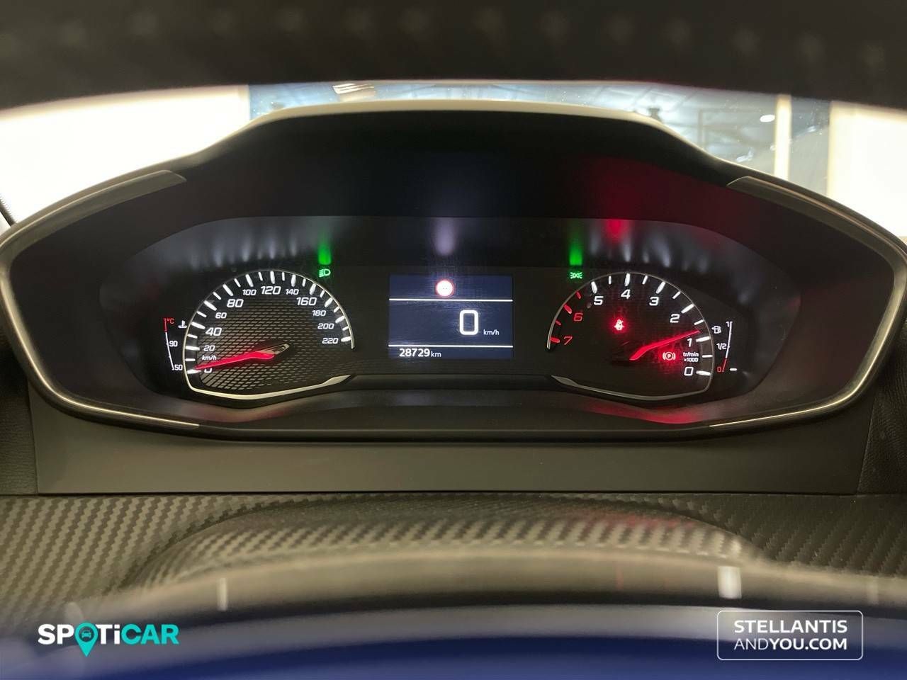 Foto Peugeot 208 18