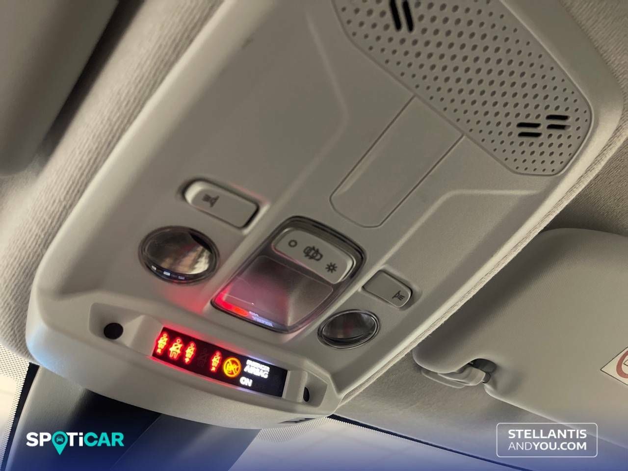 Foto Peugeot 208 19