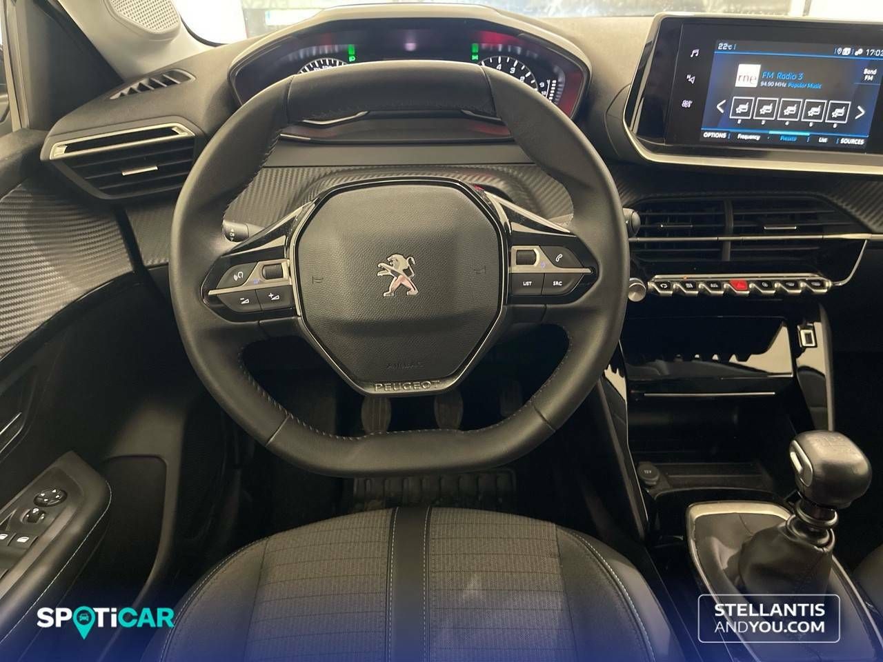 Foto Peugeot 208 23