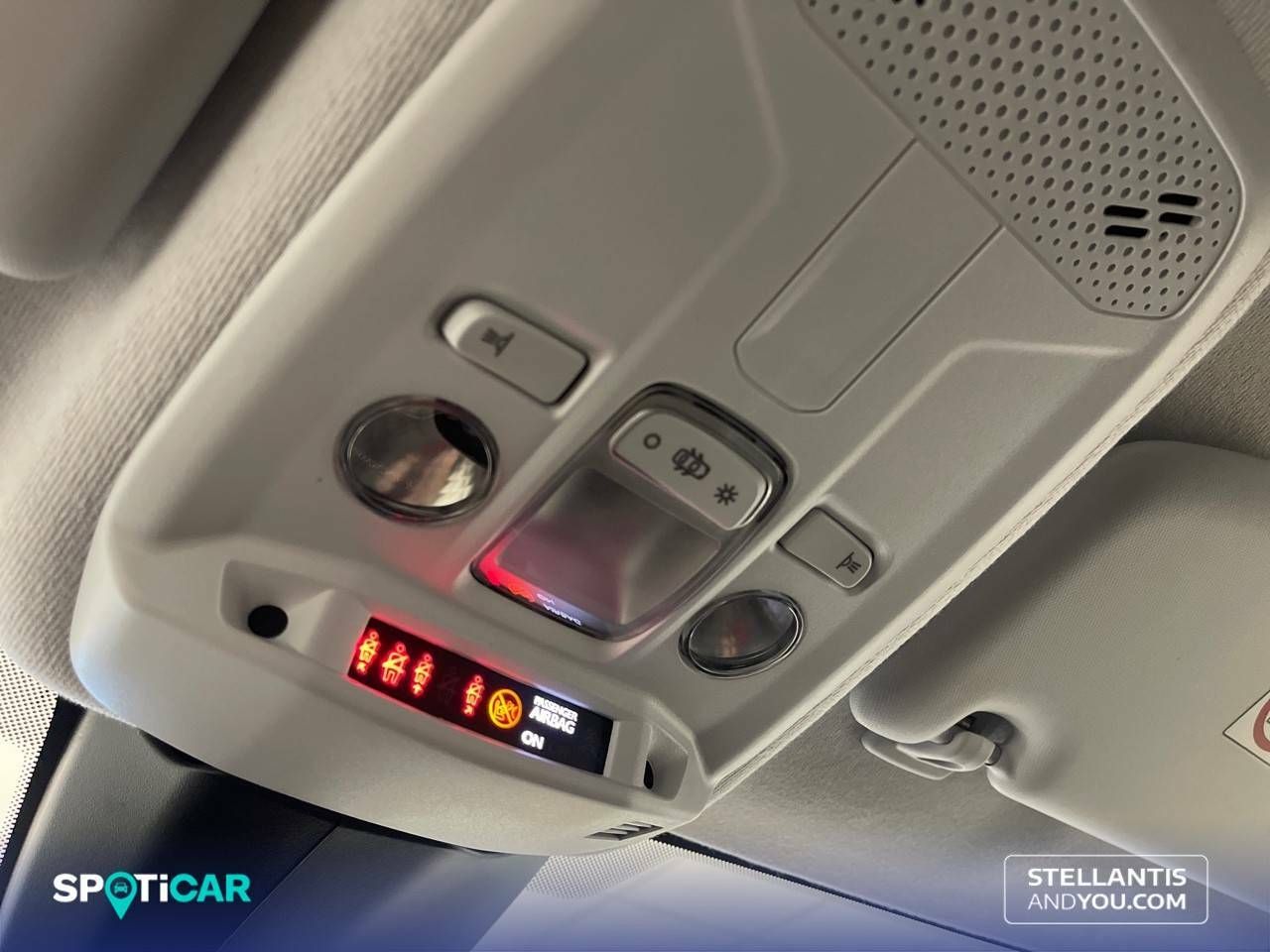 Foto Peugeot 208 19