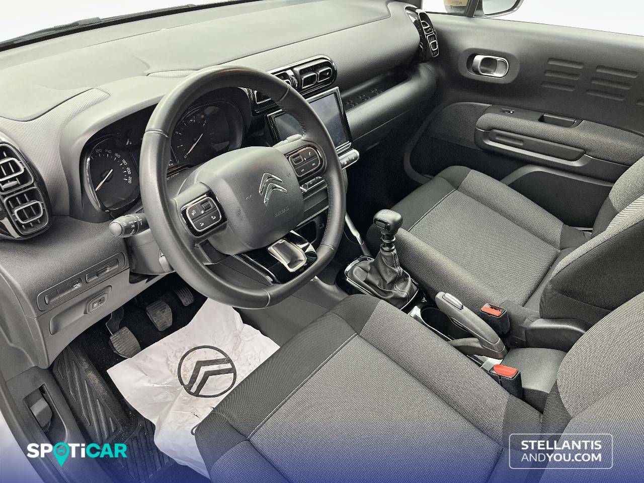 Foto Citroën C3 Aircross 12