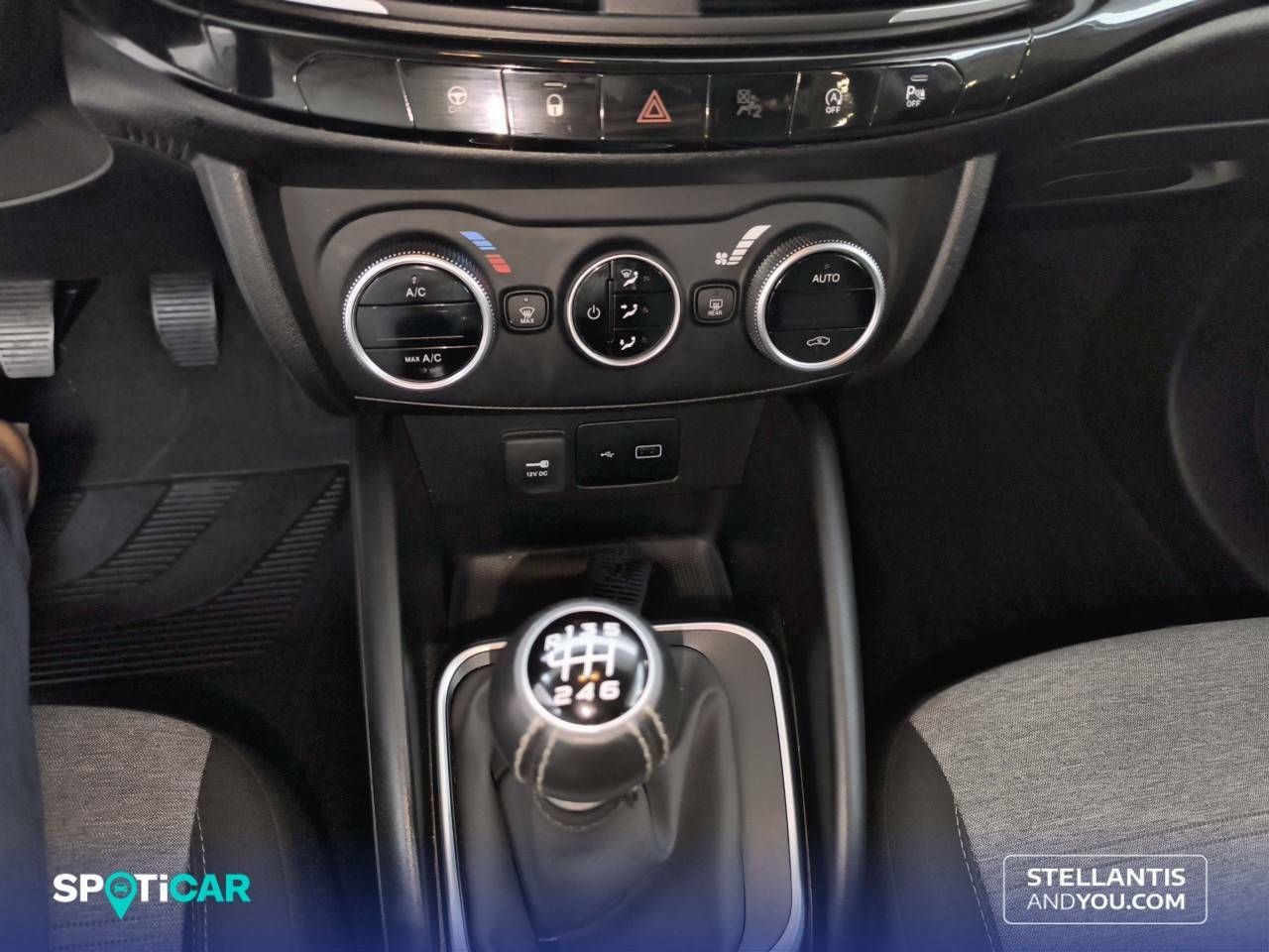 Foto Fiat Tipo 12