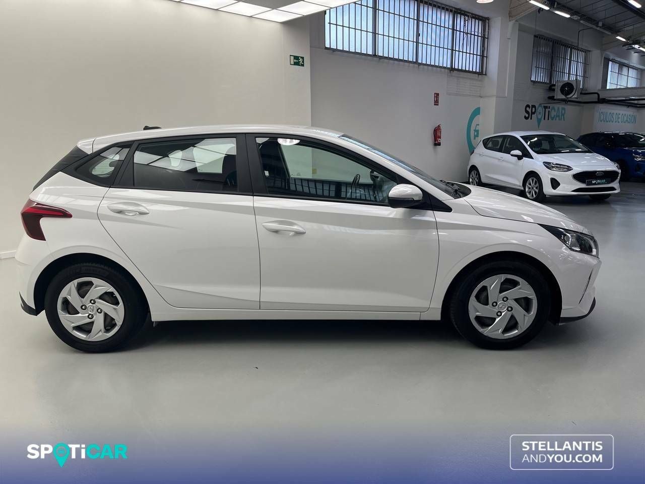Foto Hyundai i20 4