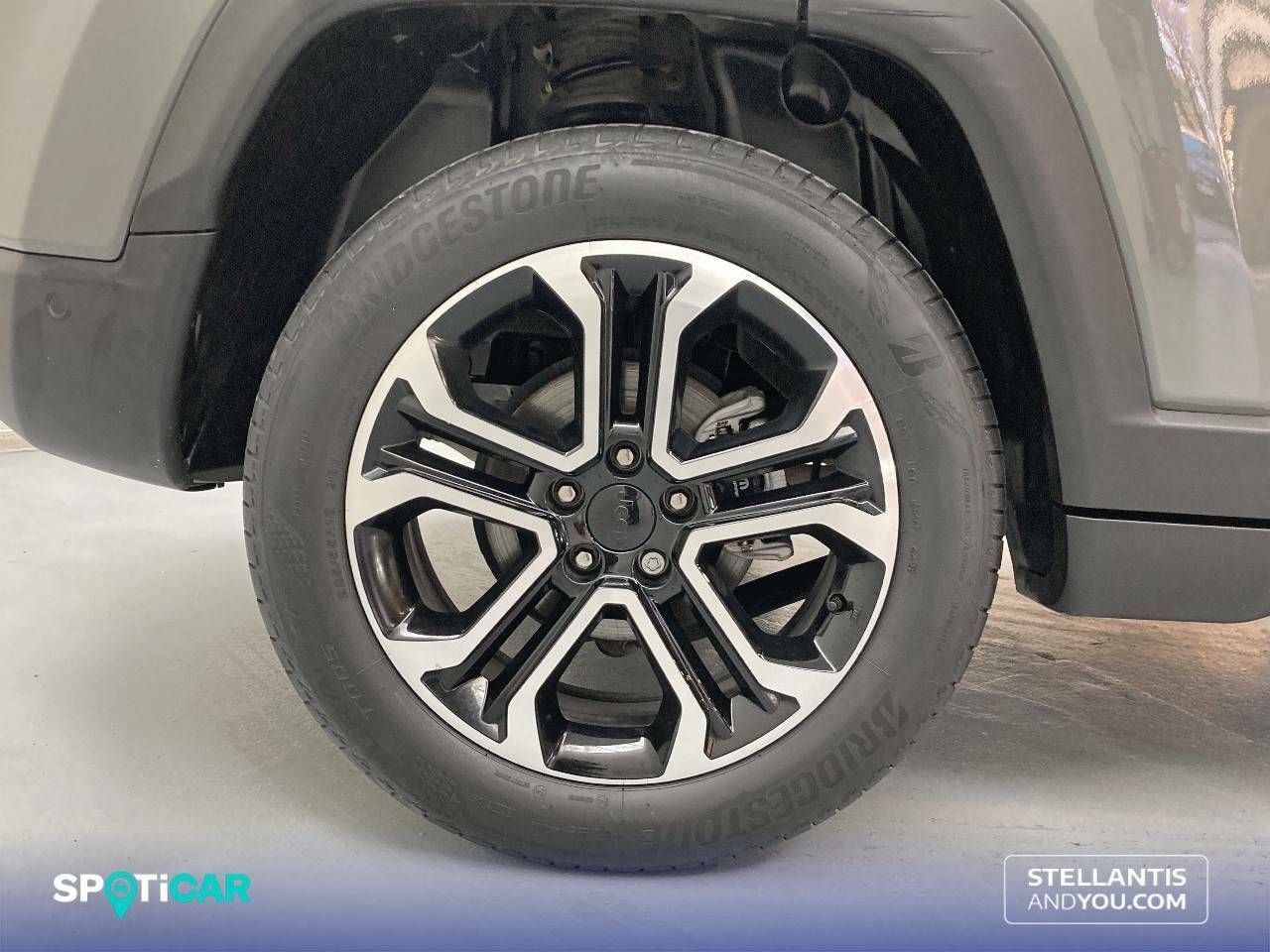 Foto Jeep Compass 11
