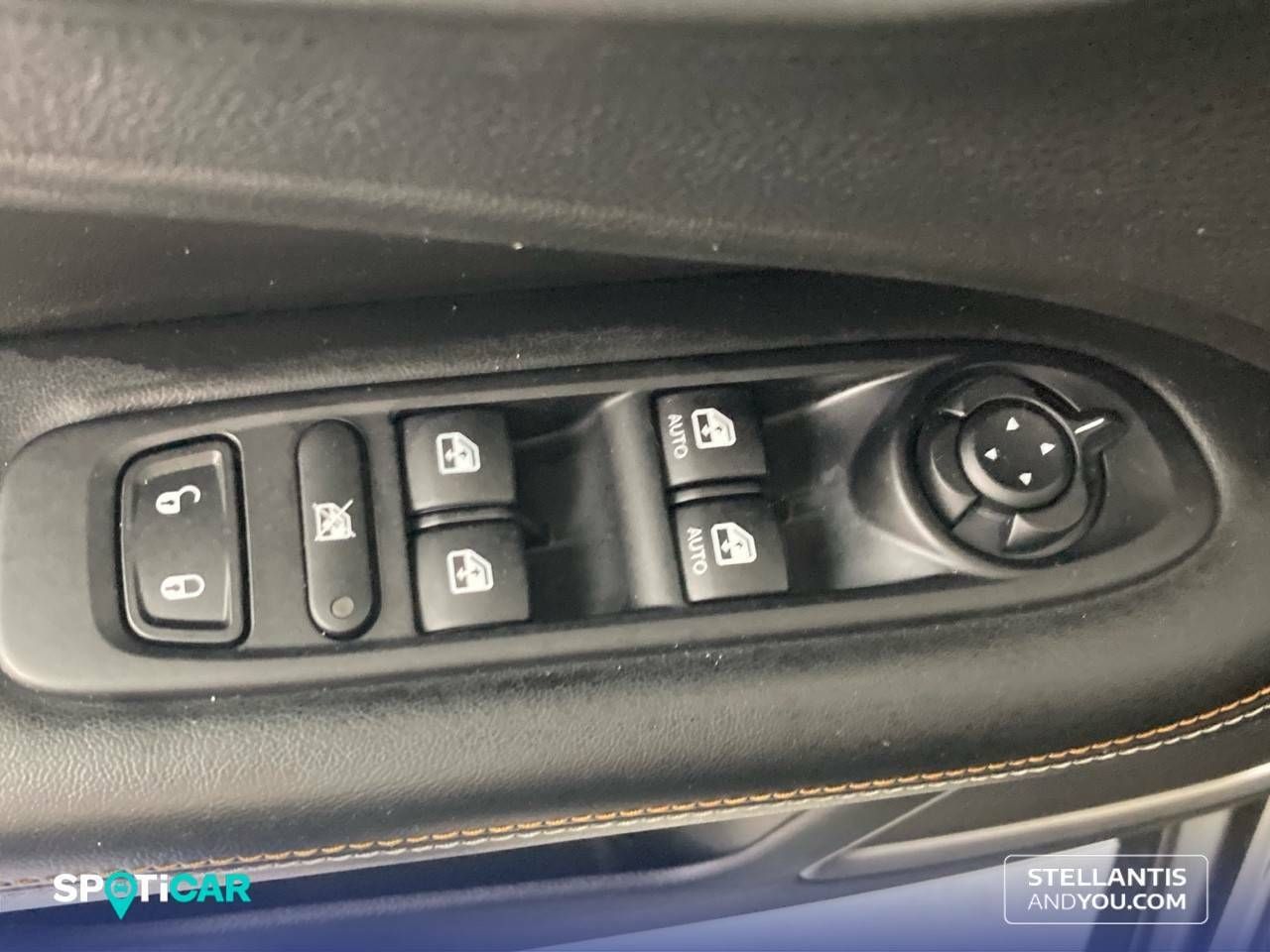 Foto Jeep Compass 13