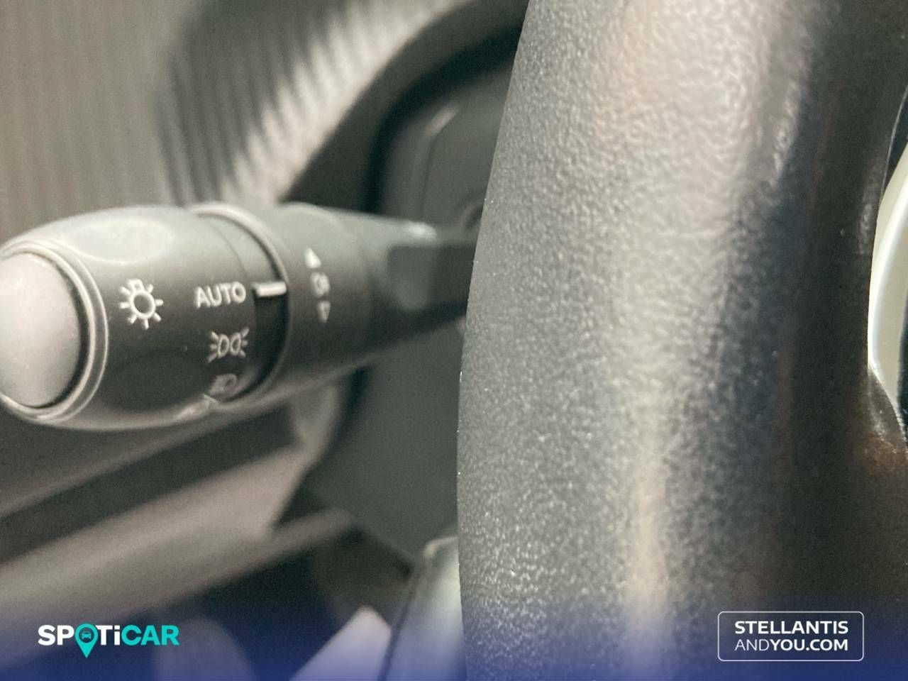 Foto Peugeot 2008 14