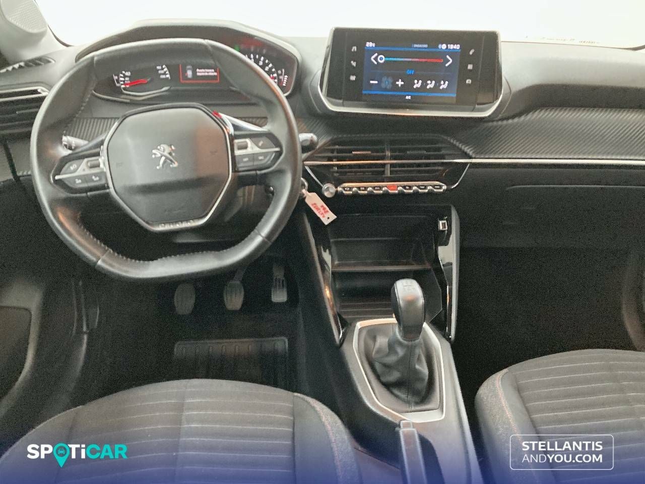 Foto Peugeot 208 8
