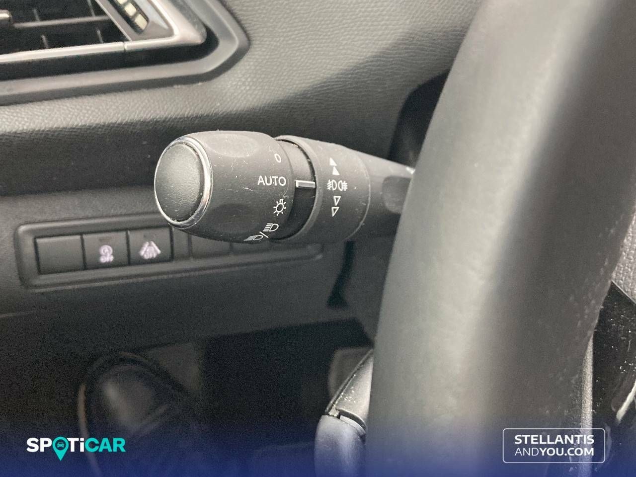 Foto Peugeot 308 14