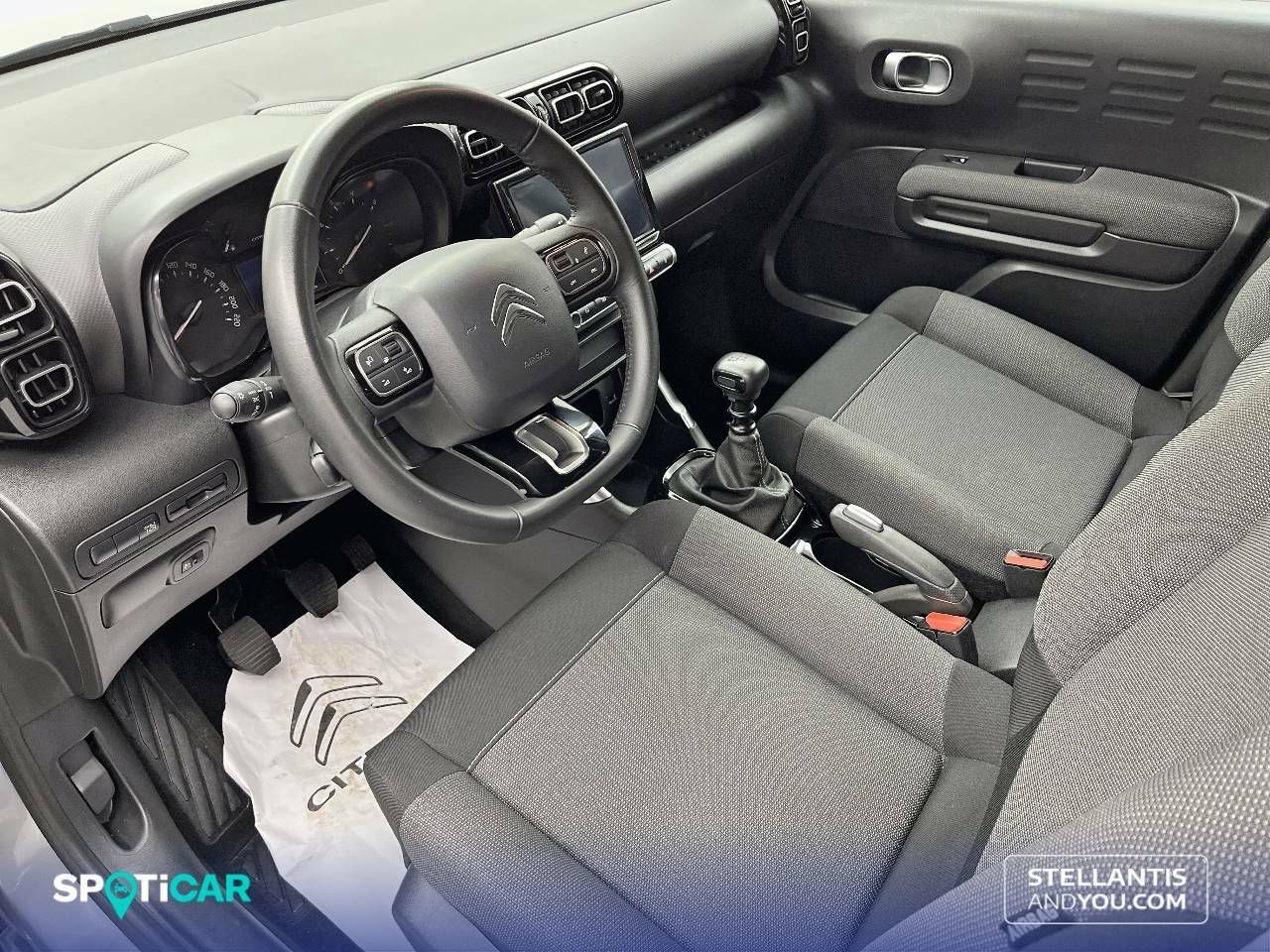 Foto Citroën C3 Aircross 12