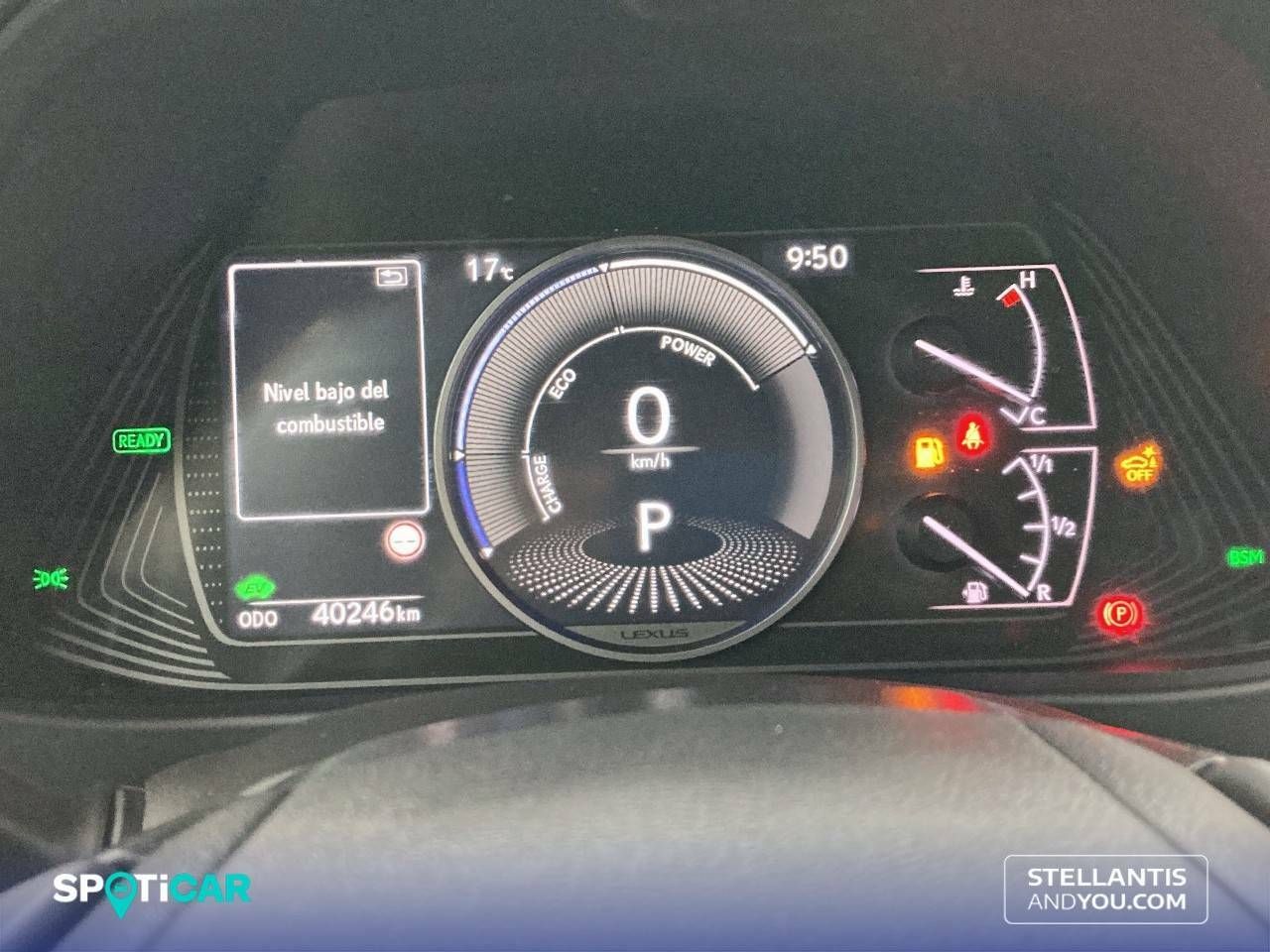 Foto Lexus UX 16