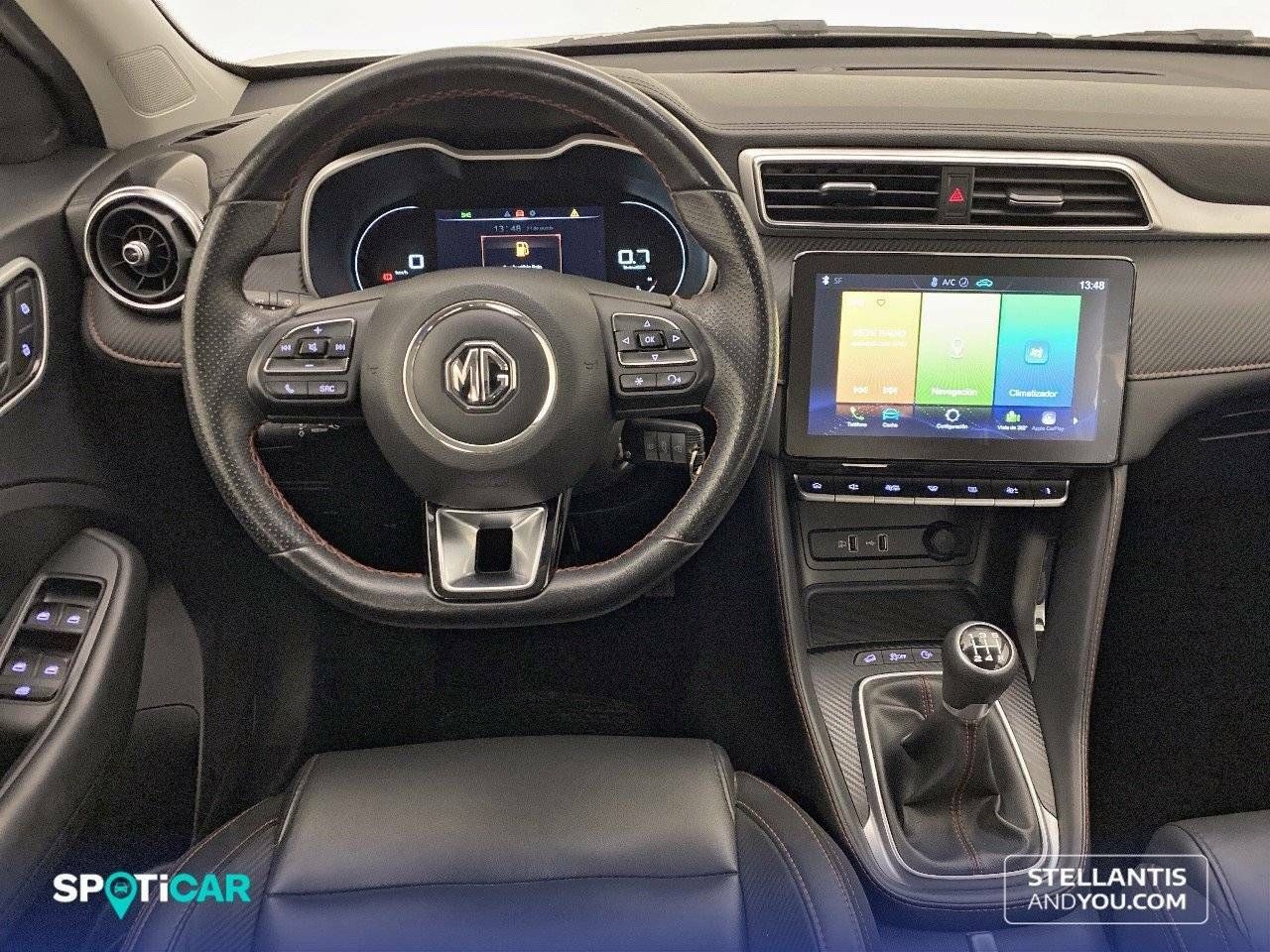 Foto MG ZS 18