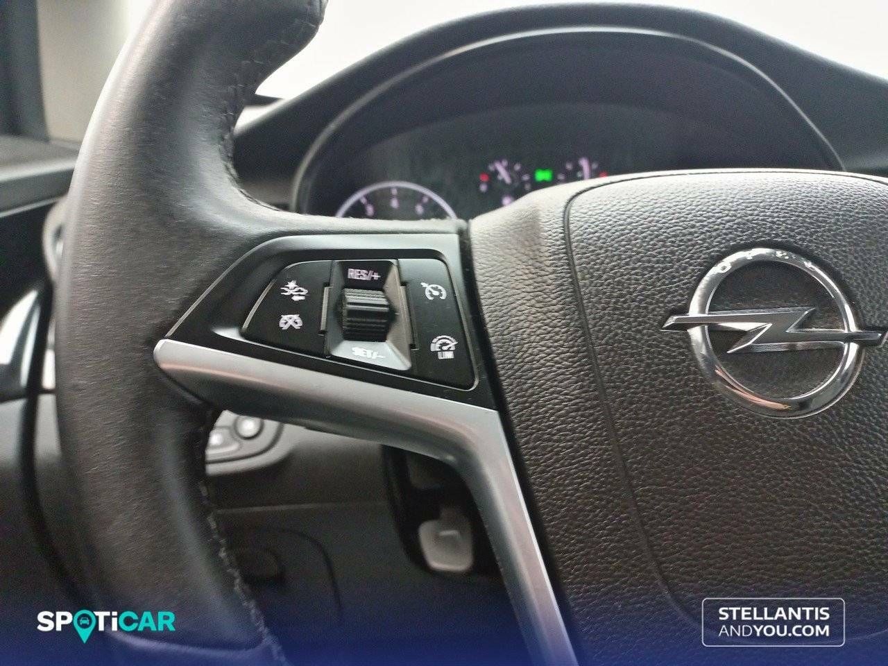 Foto Opel Mokka X 16