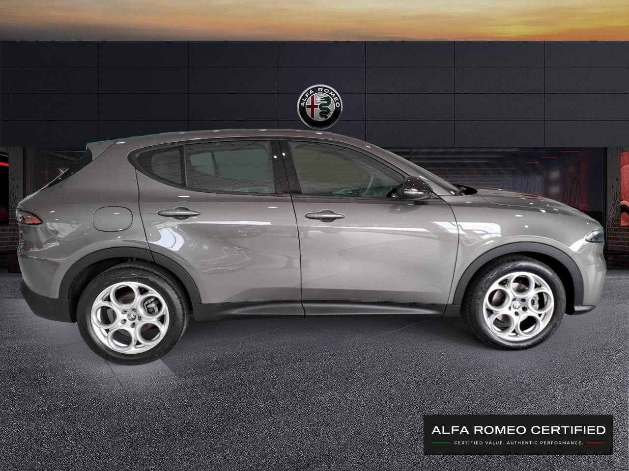 Foto Alfa Romeo Tonale 4