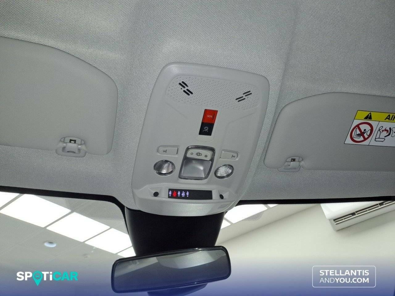 Foto Citroën C4 23