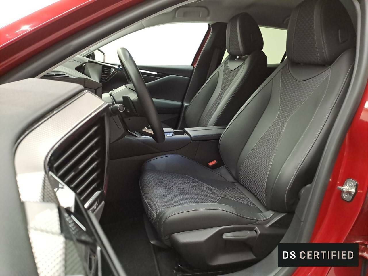 Foto DS Automobiles DS 4 9