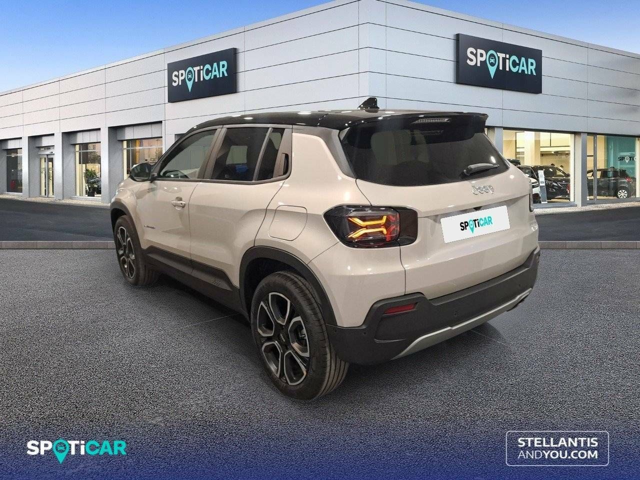 Foto Jeep Avenger 5