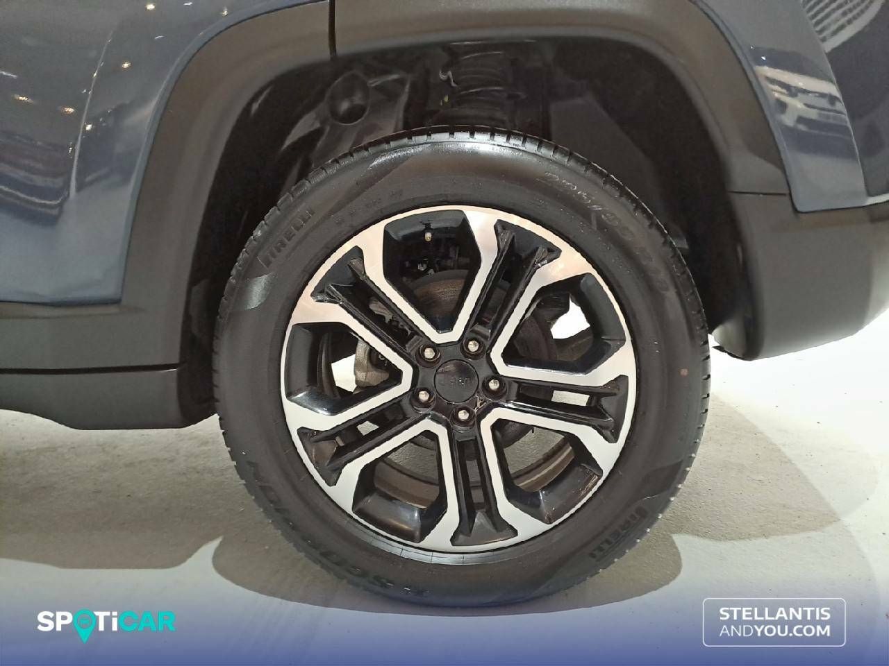 Foto Jeep Compass 11