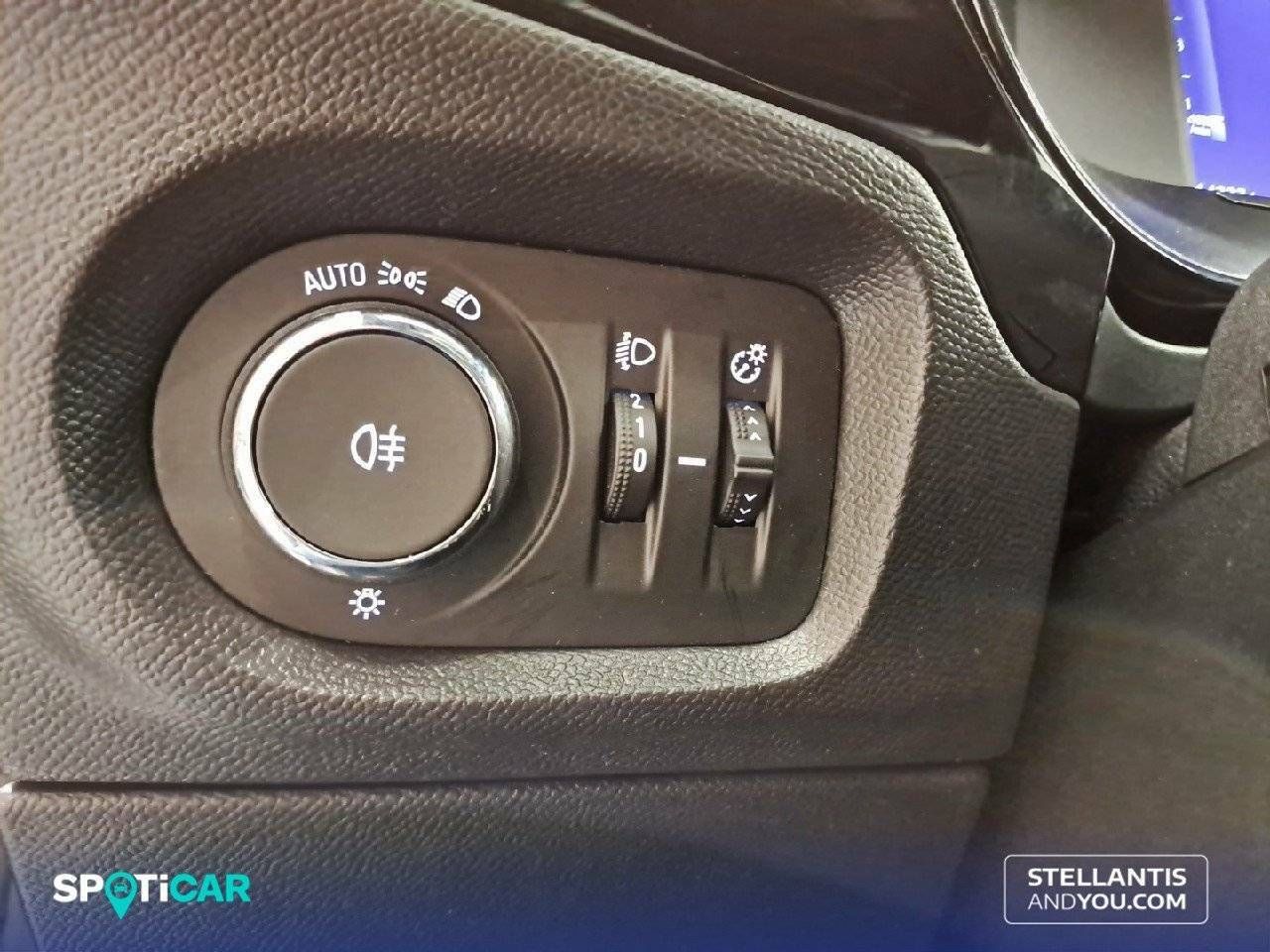 Foto Opel Corsa 16