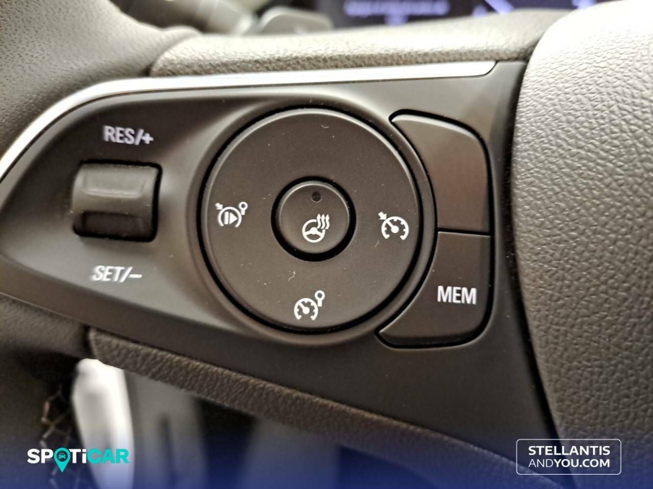 Foto Opel Grandland X 17
