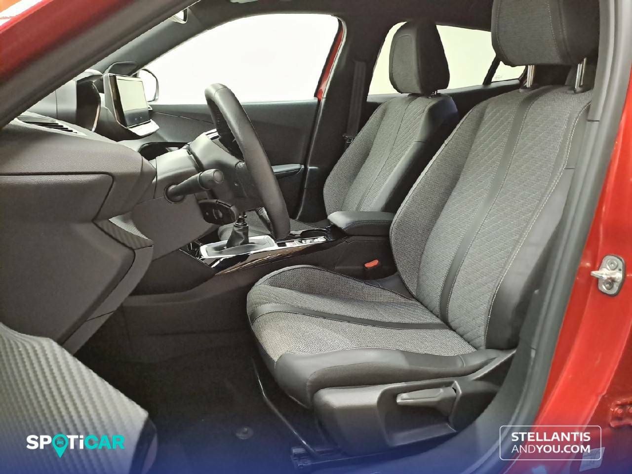 Foto Peugeot 2008 9