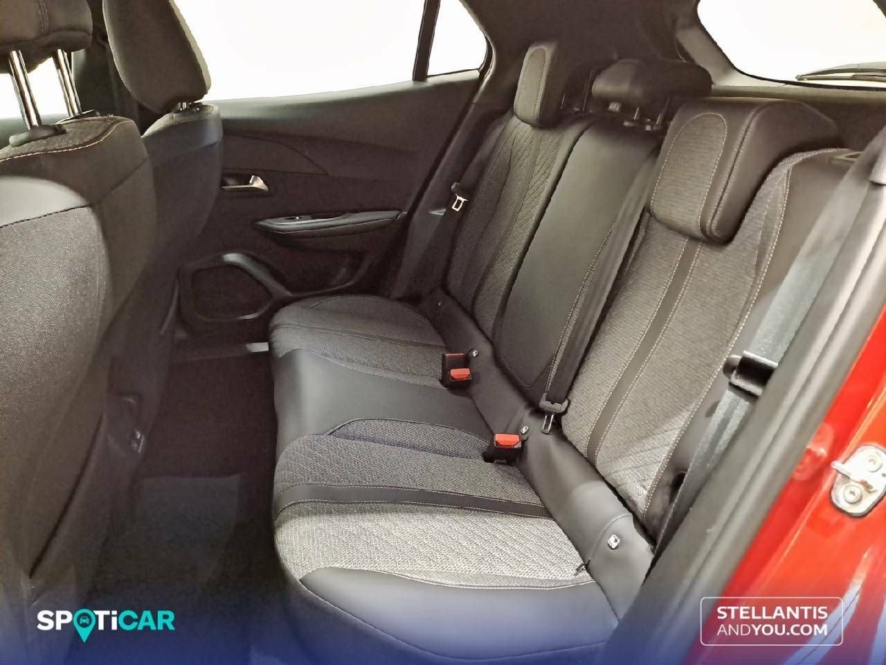 Foto Peugeot 2008 10