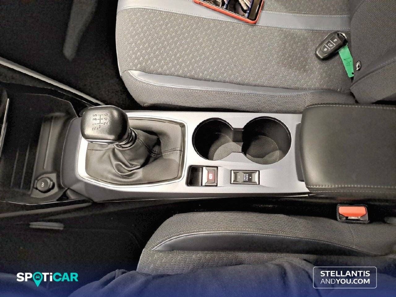 Foto Peugeot 2008 15