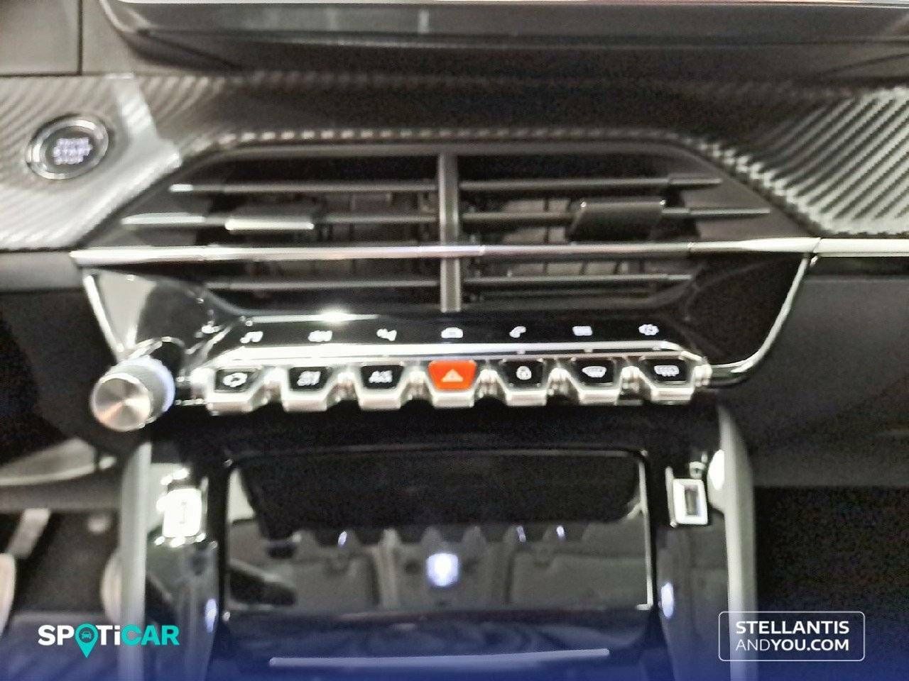 Foto Peugeot 2008 16