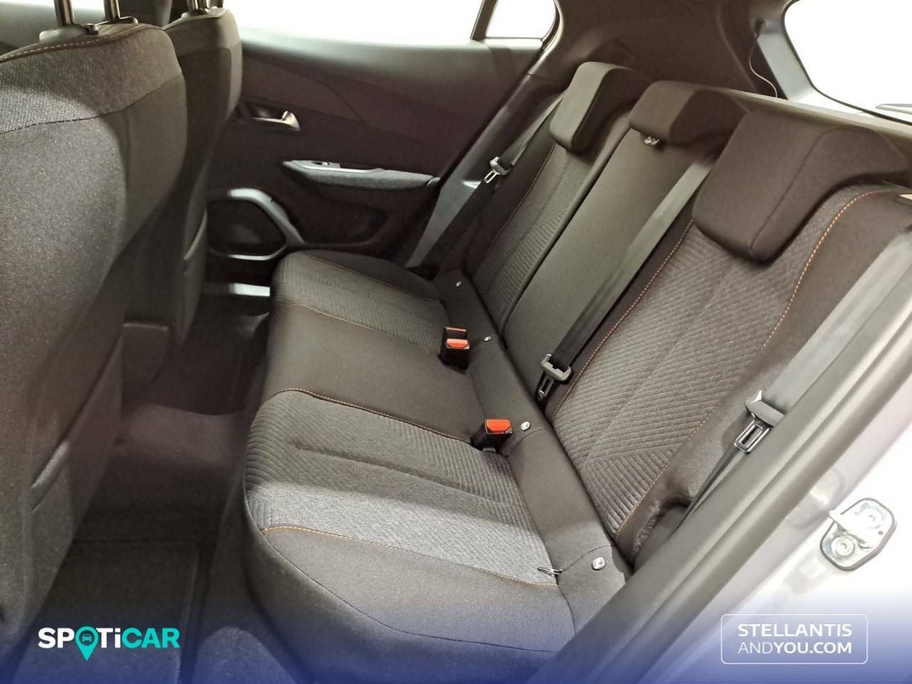 Foto Peugeot 2008 10