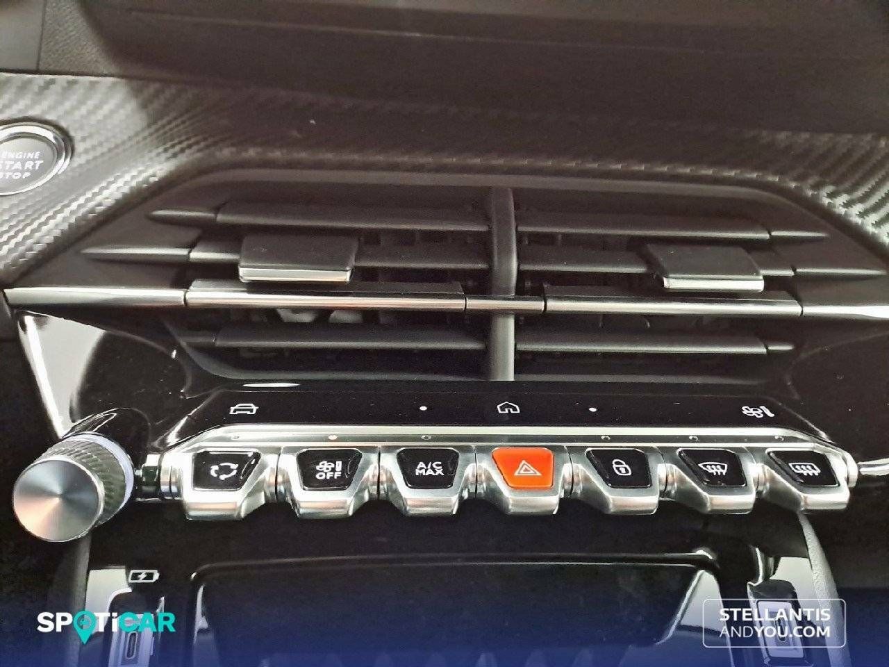 Foto Peugeot 208 21