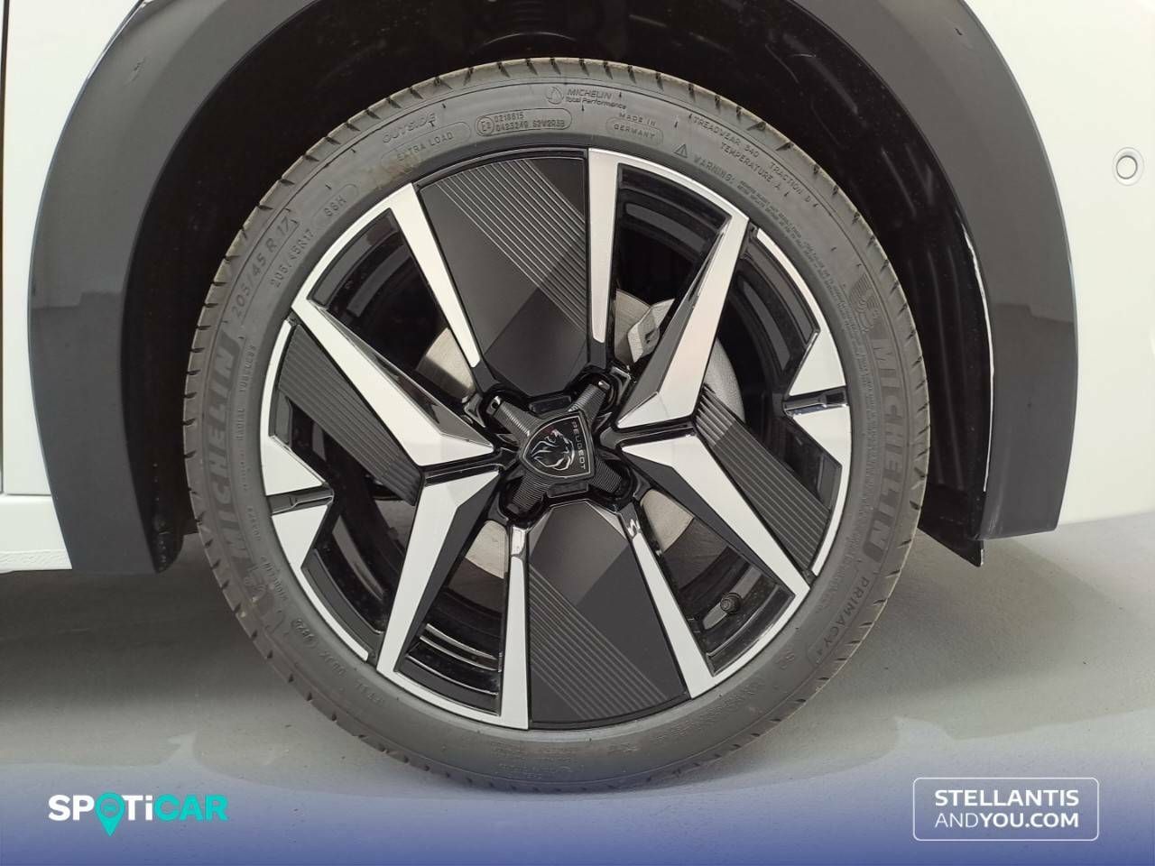 Foto Peugeot 208 14
