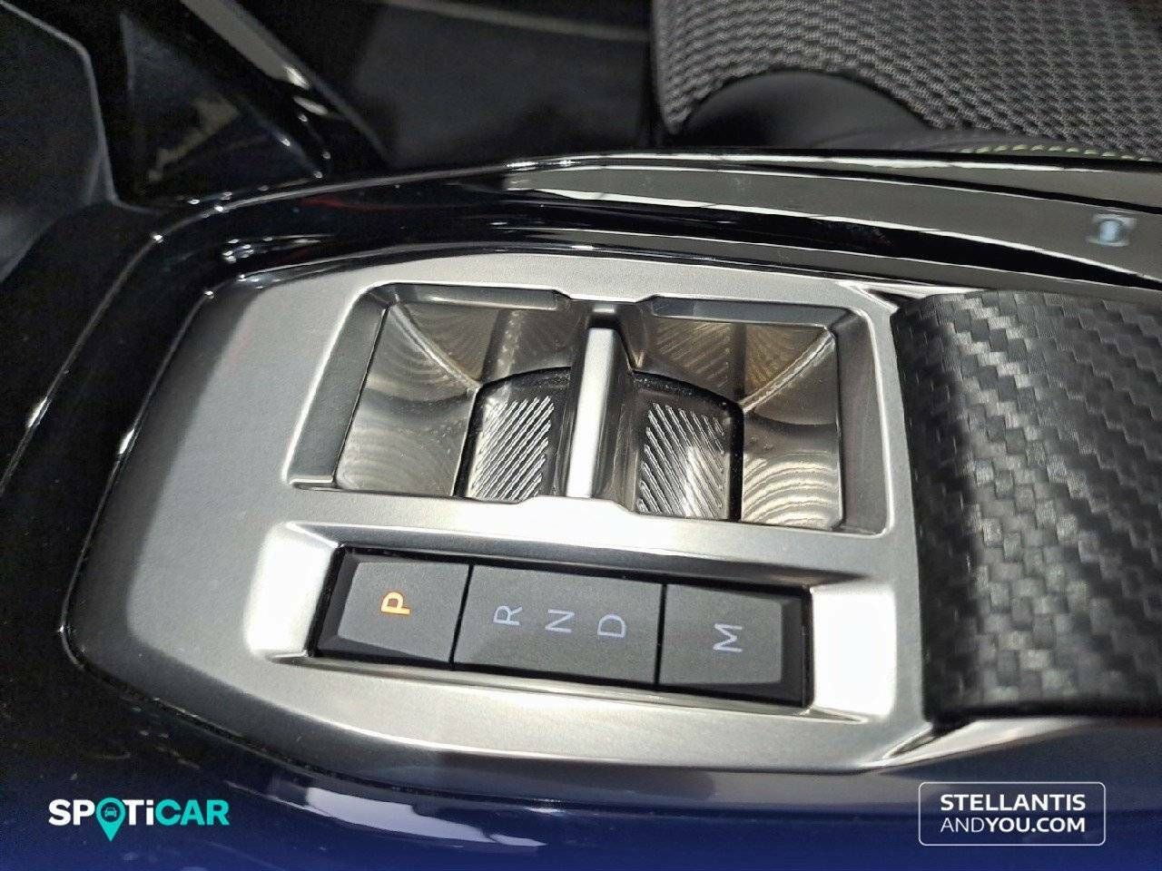 Foto Peugeot 208 21