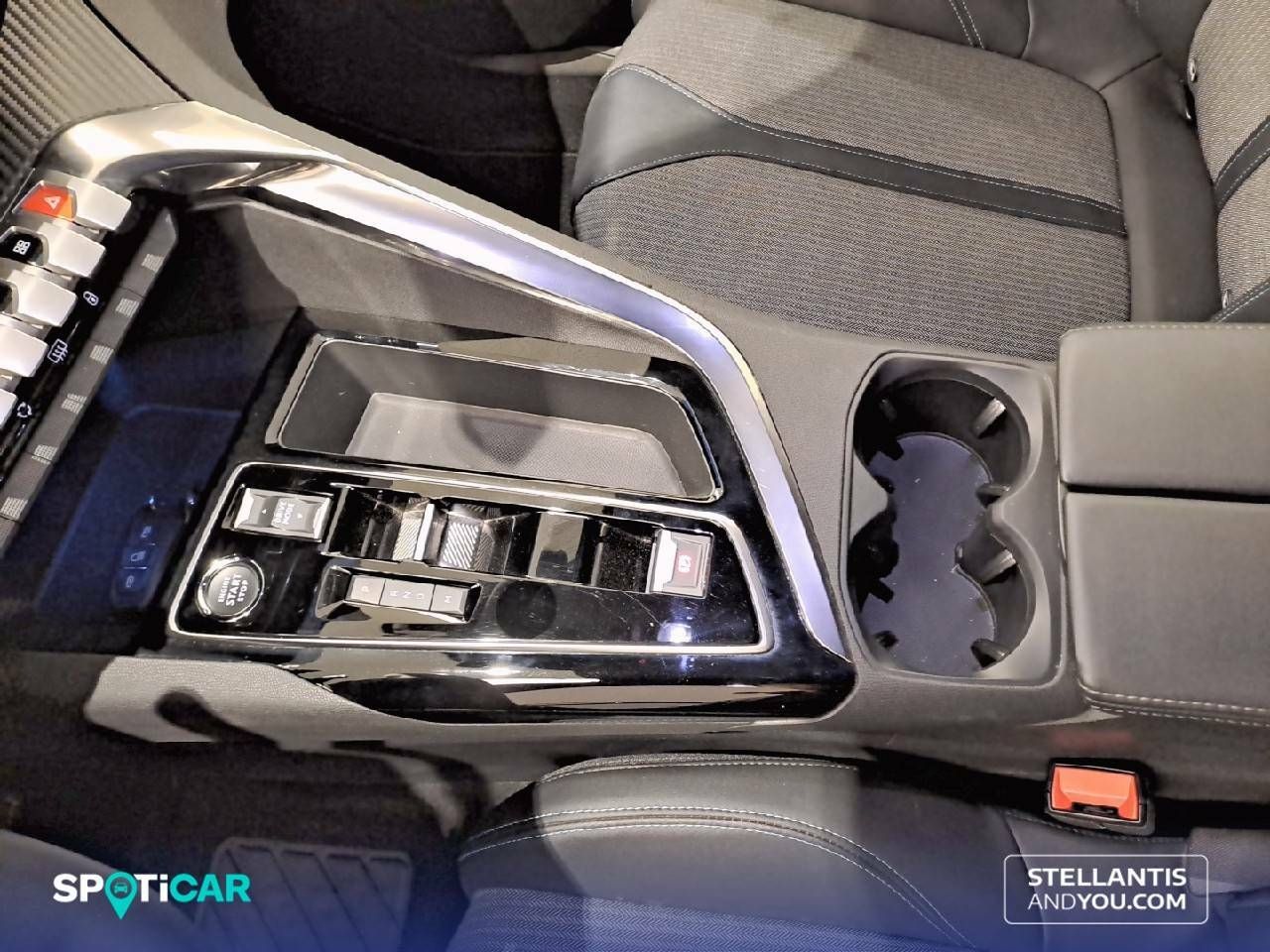 Foto Peugeot 3008 23