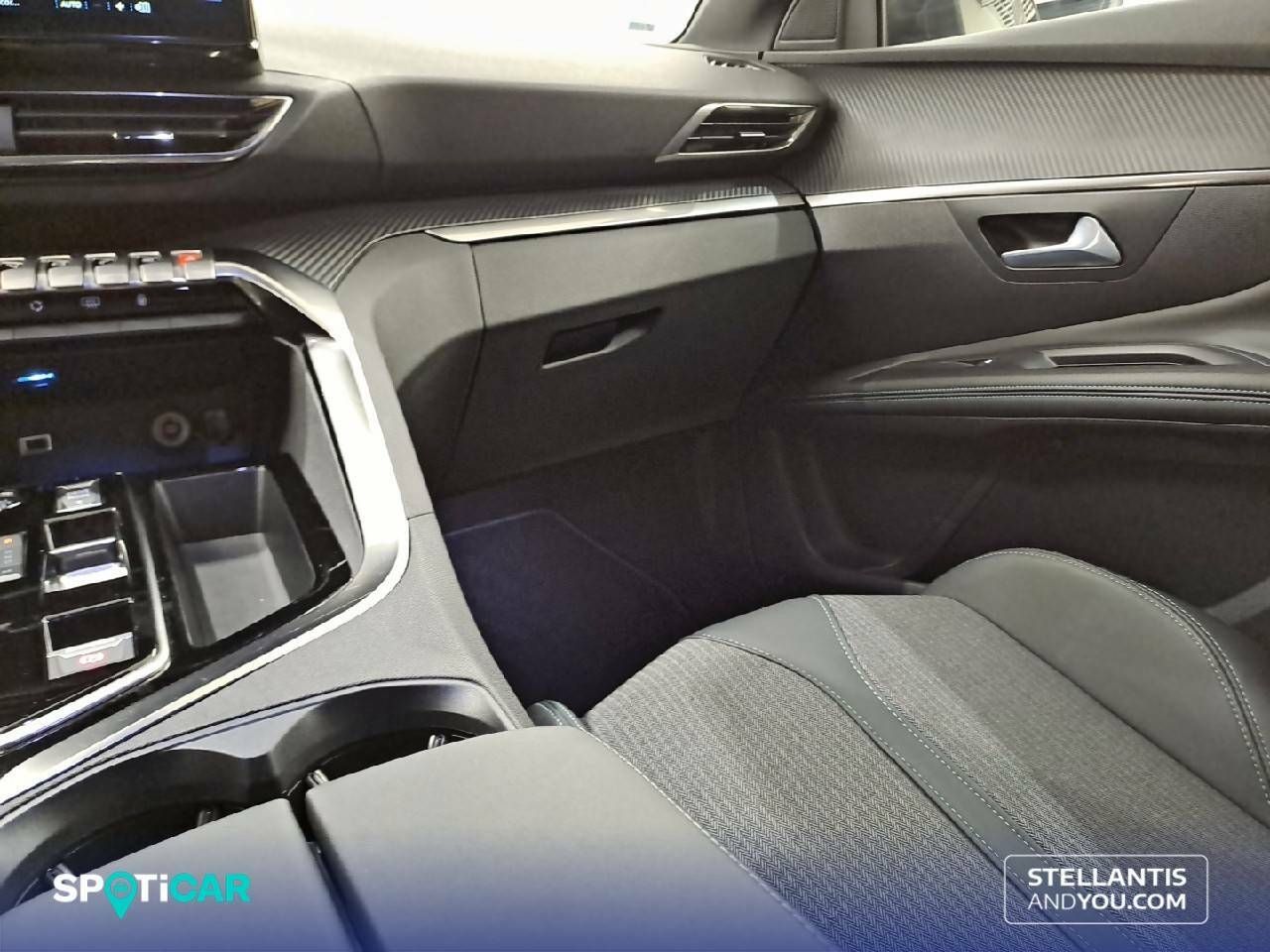 Foto Peugeot 3008 24