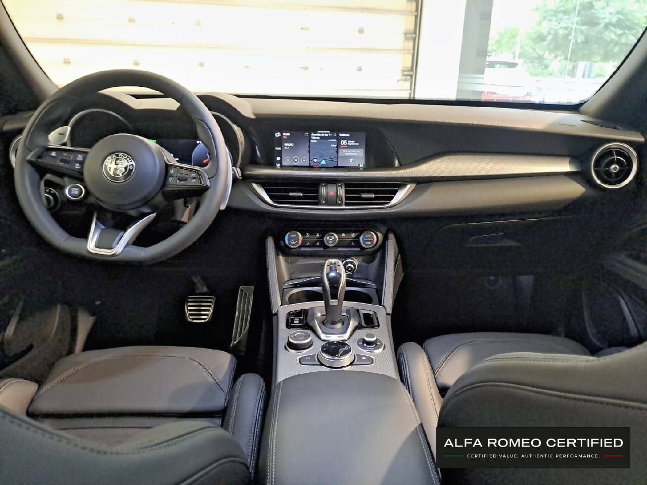 Foto Alfa Romeo Stelvio 8