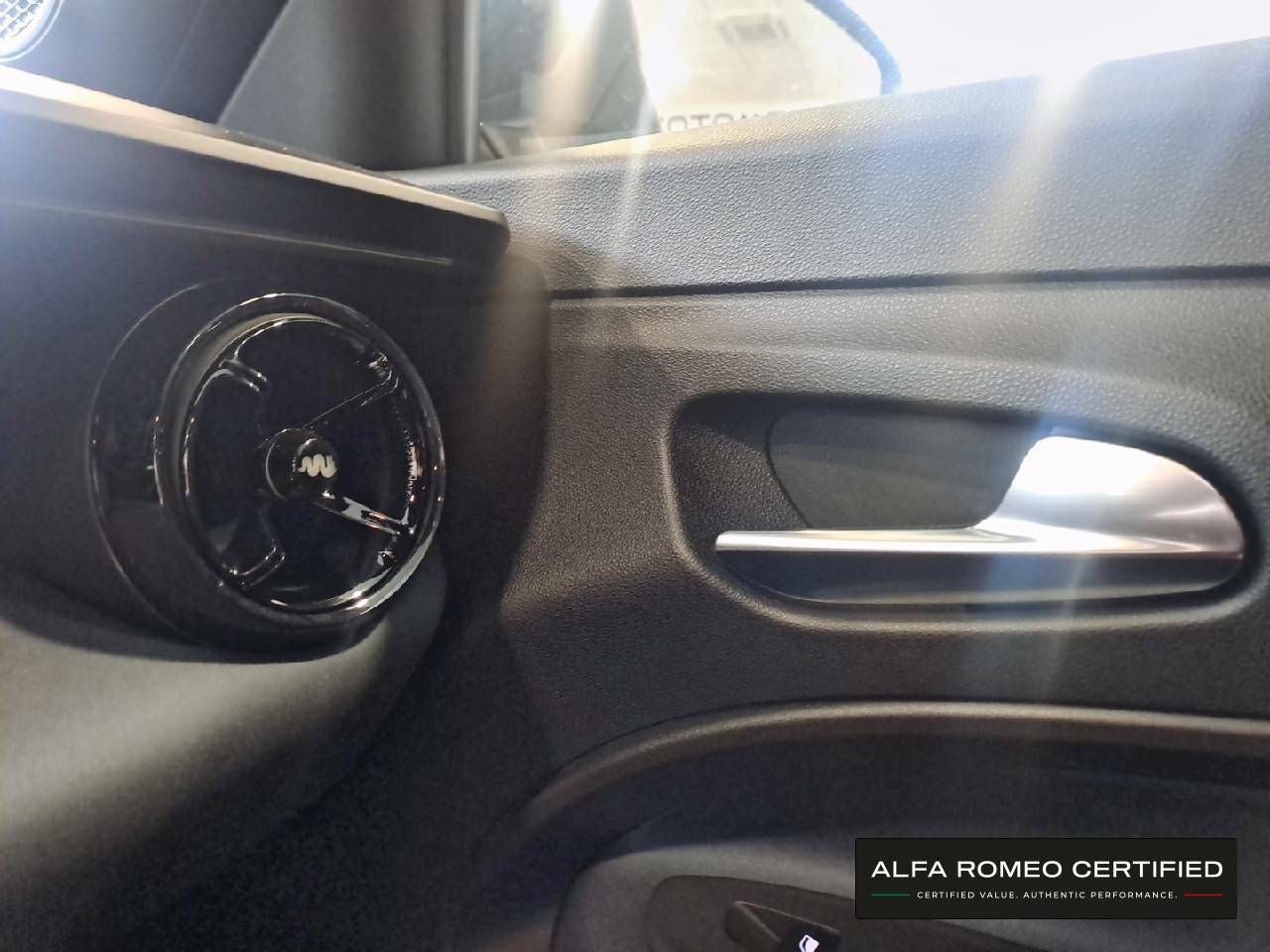 Foto Alfa Romeo Junior 15