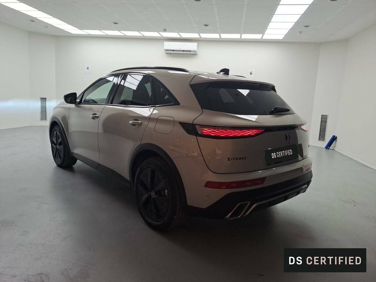 Foto DS Automobiles DS 7 Crossback 7