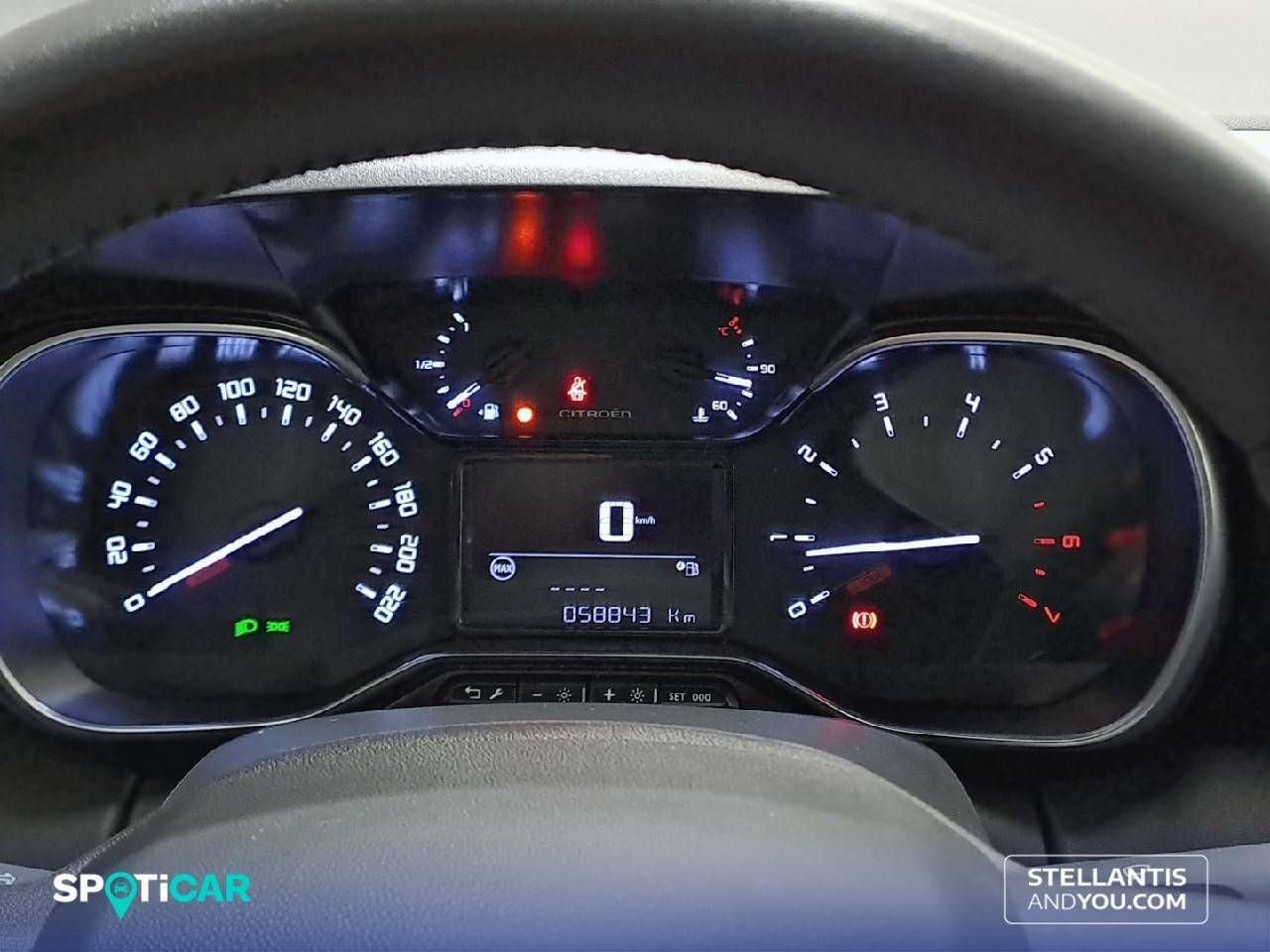 Foto Citroën C3 Aircross 16