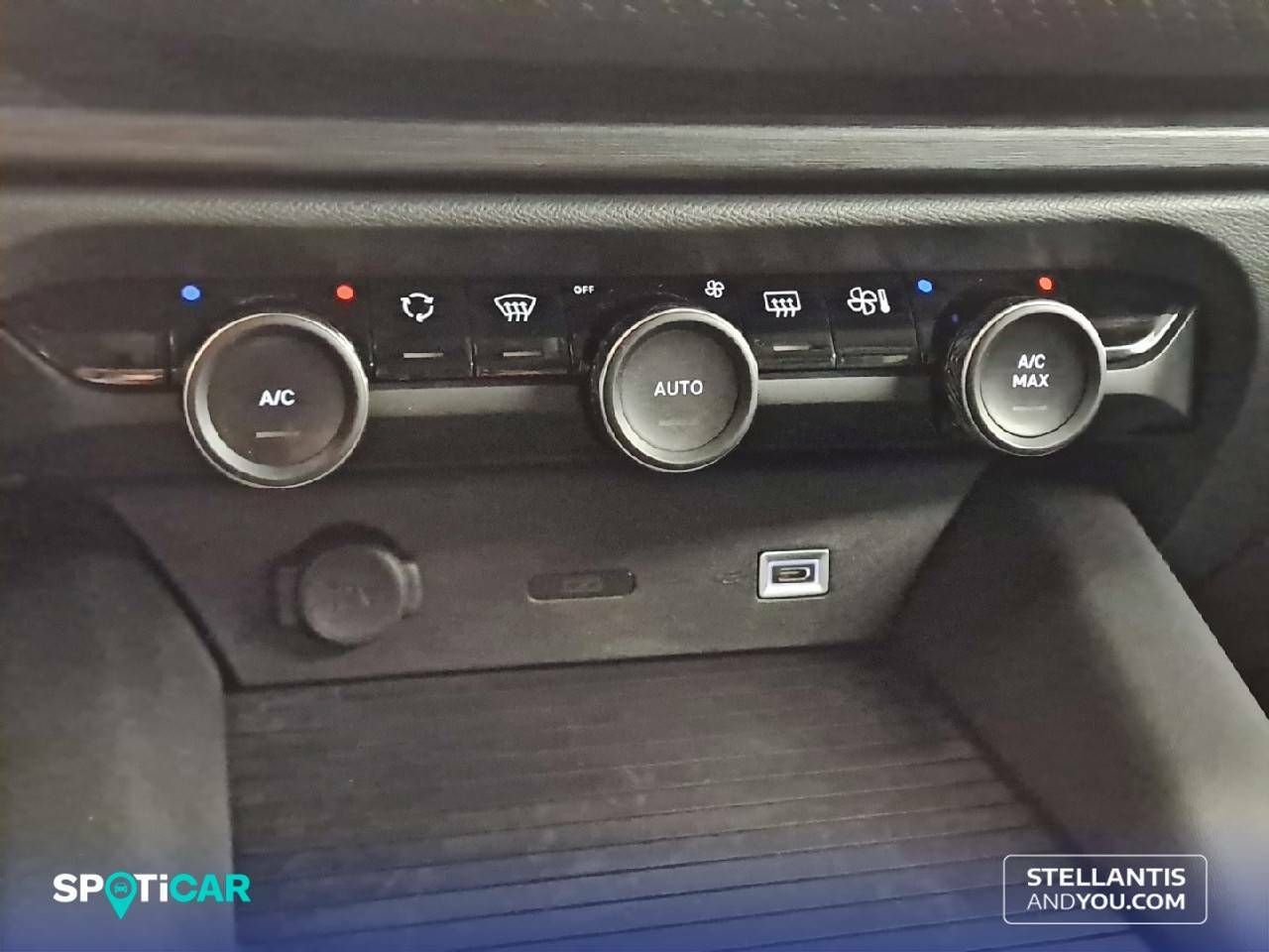 Foto Citroën C5 X 19