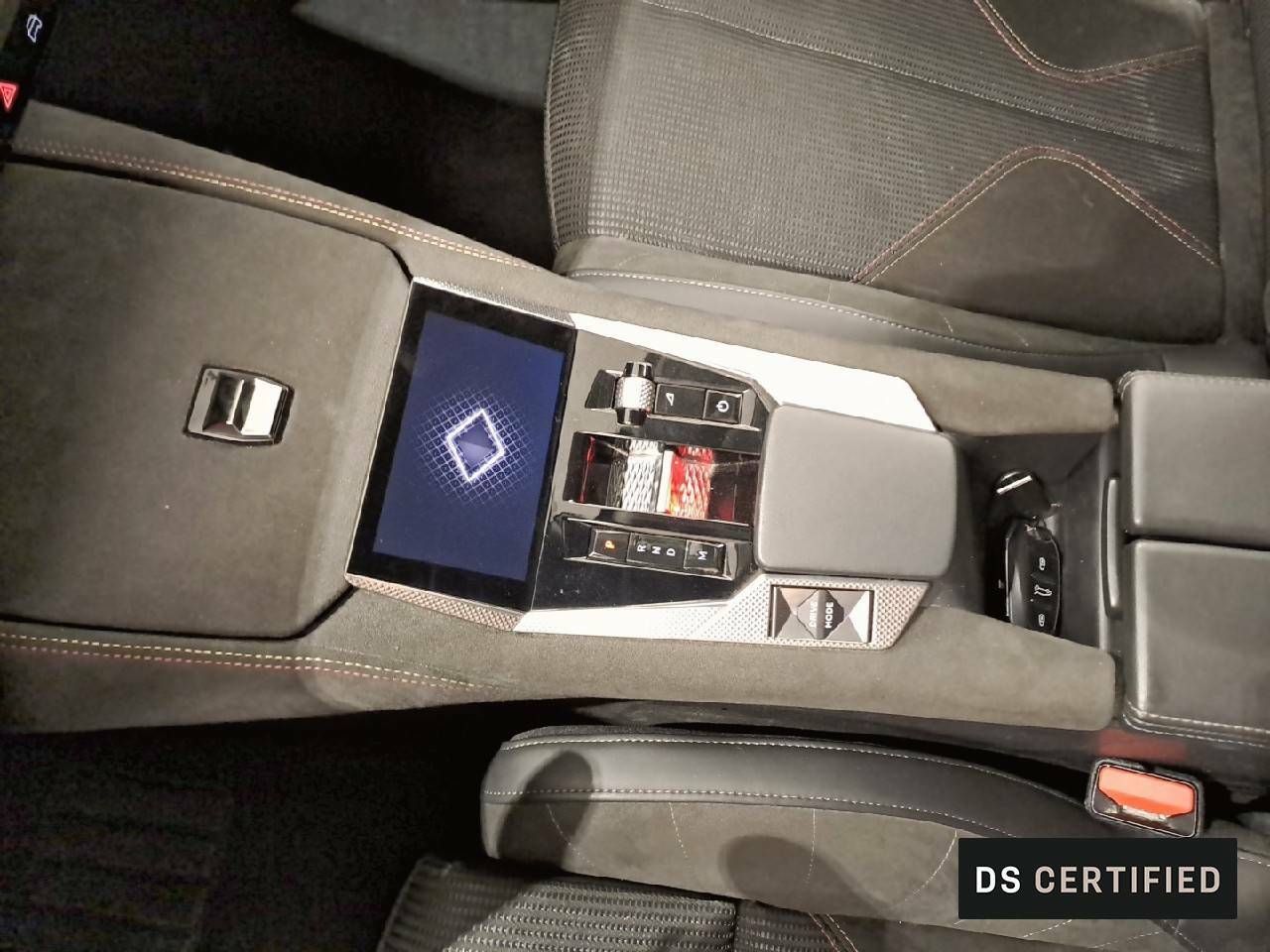 Foto DS Automobiles DS 4 23