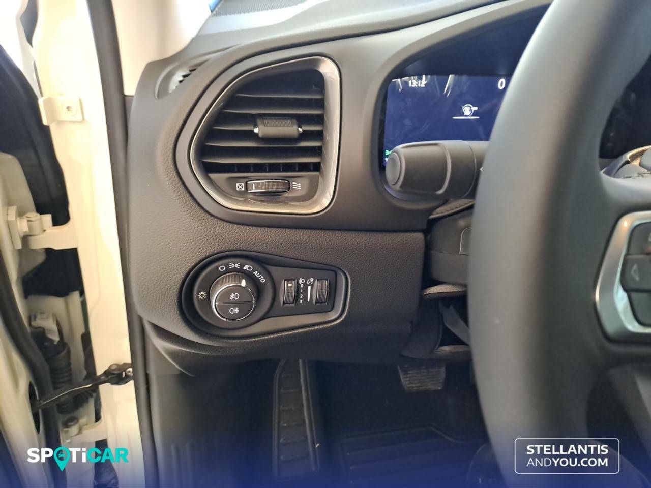 Foto Jeep Renegade 17