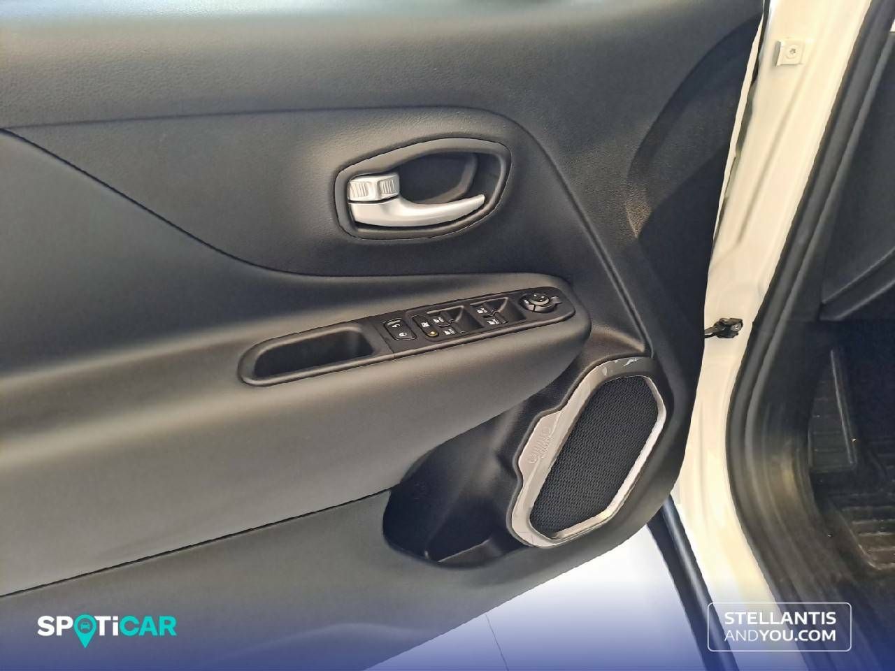 Foto Jeep Renegade 18