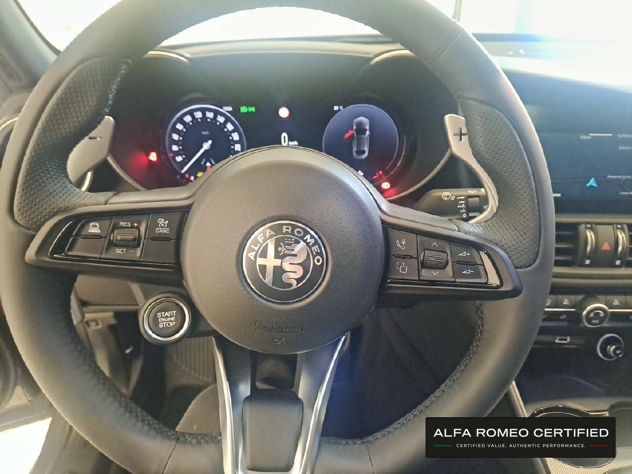 Foto Alfa Romeo Giulia 15