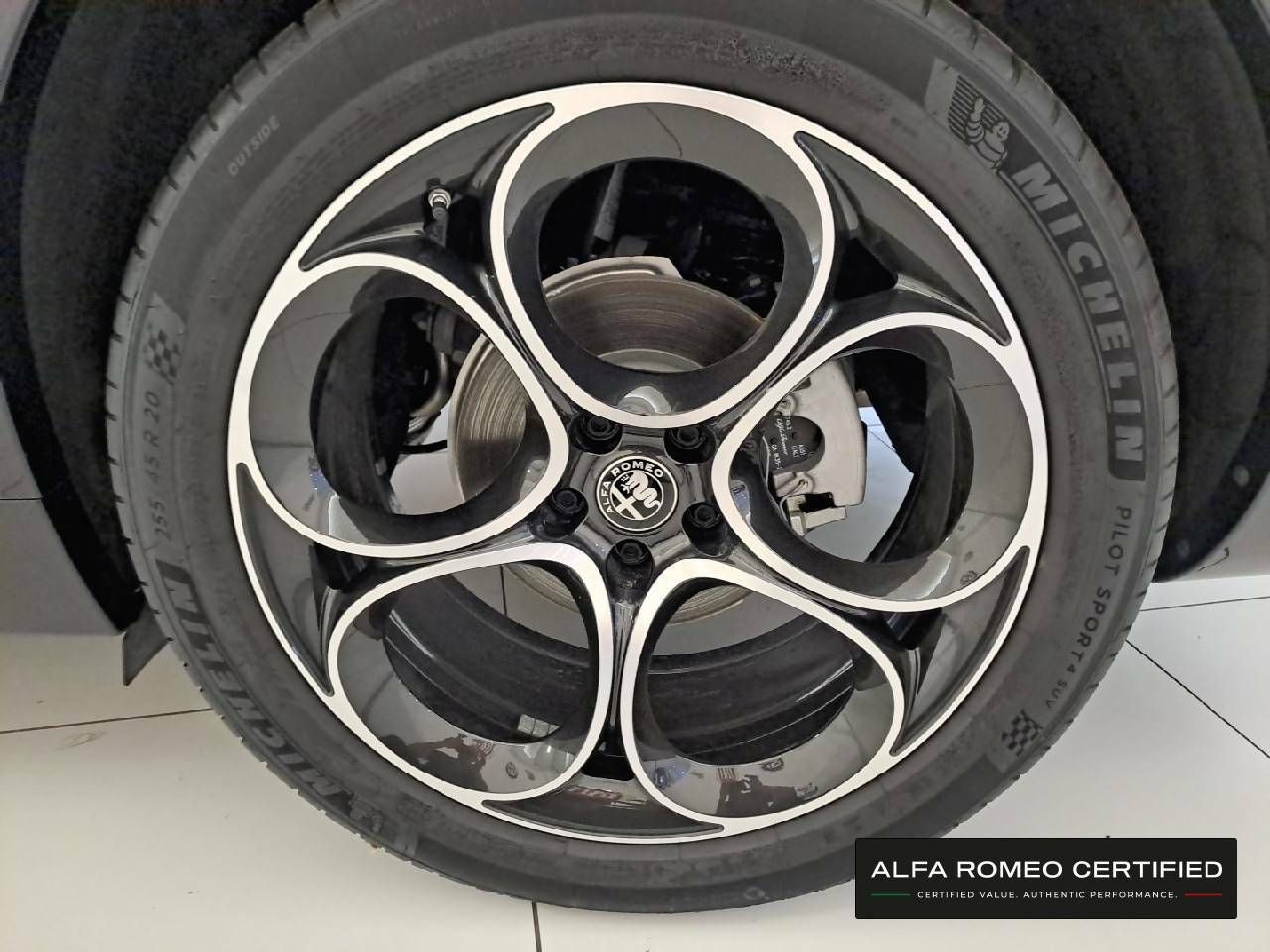 Foto Alfa Romeo Stelvio 11