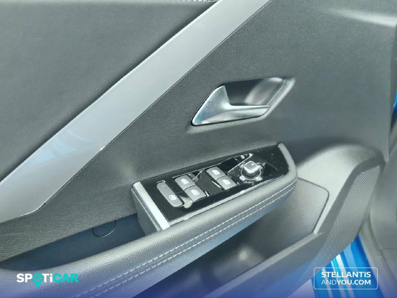 Foto Opel Astra 14