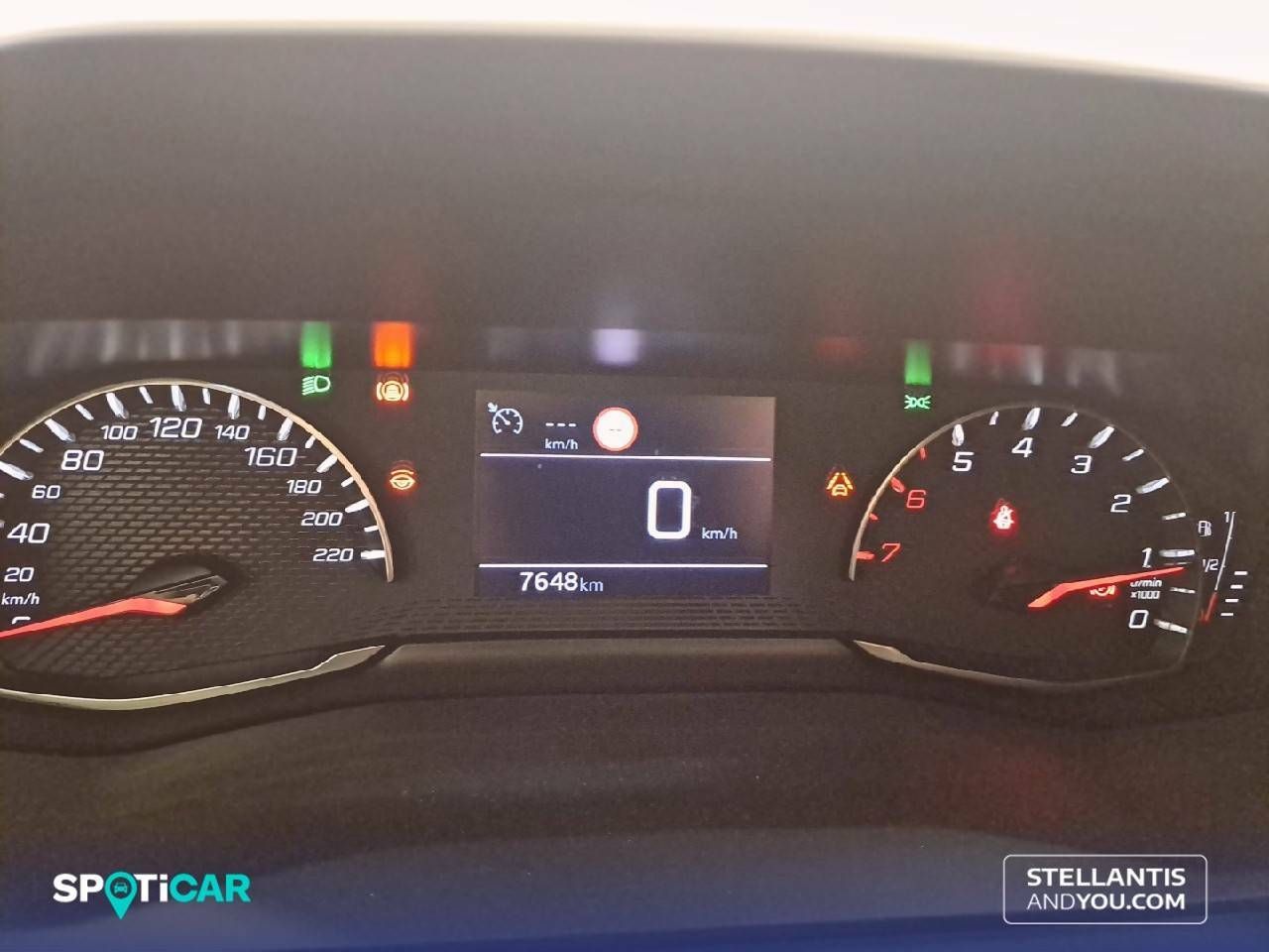 Foto Peugeot 2008 14
