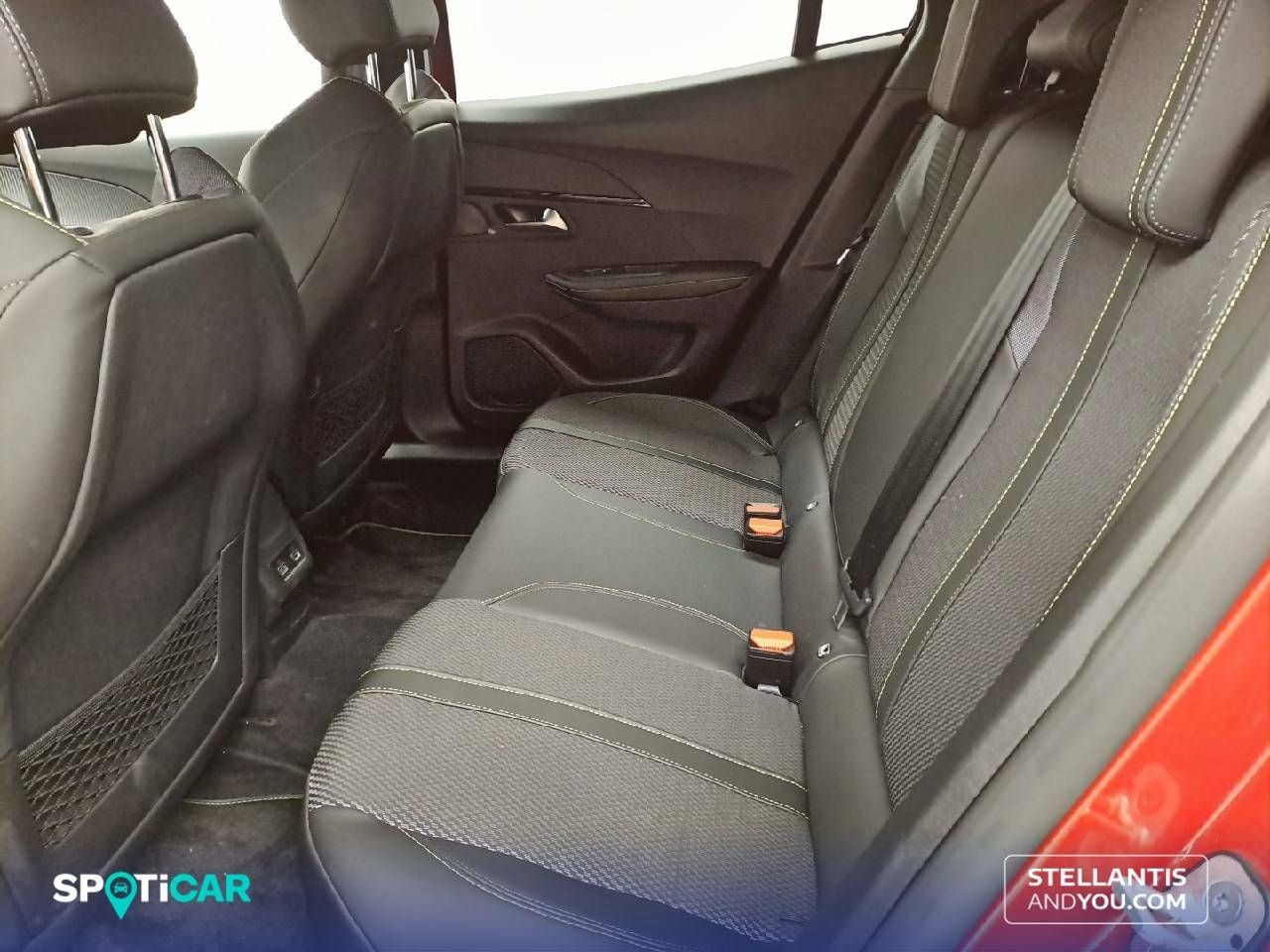 Foto Peugeot 2008 10