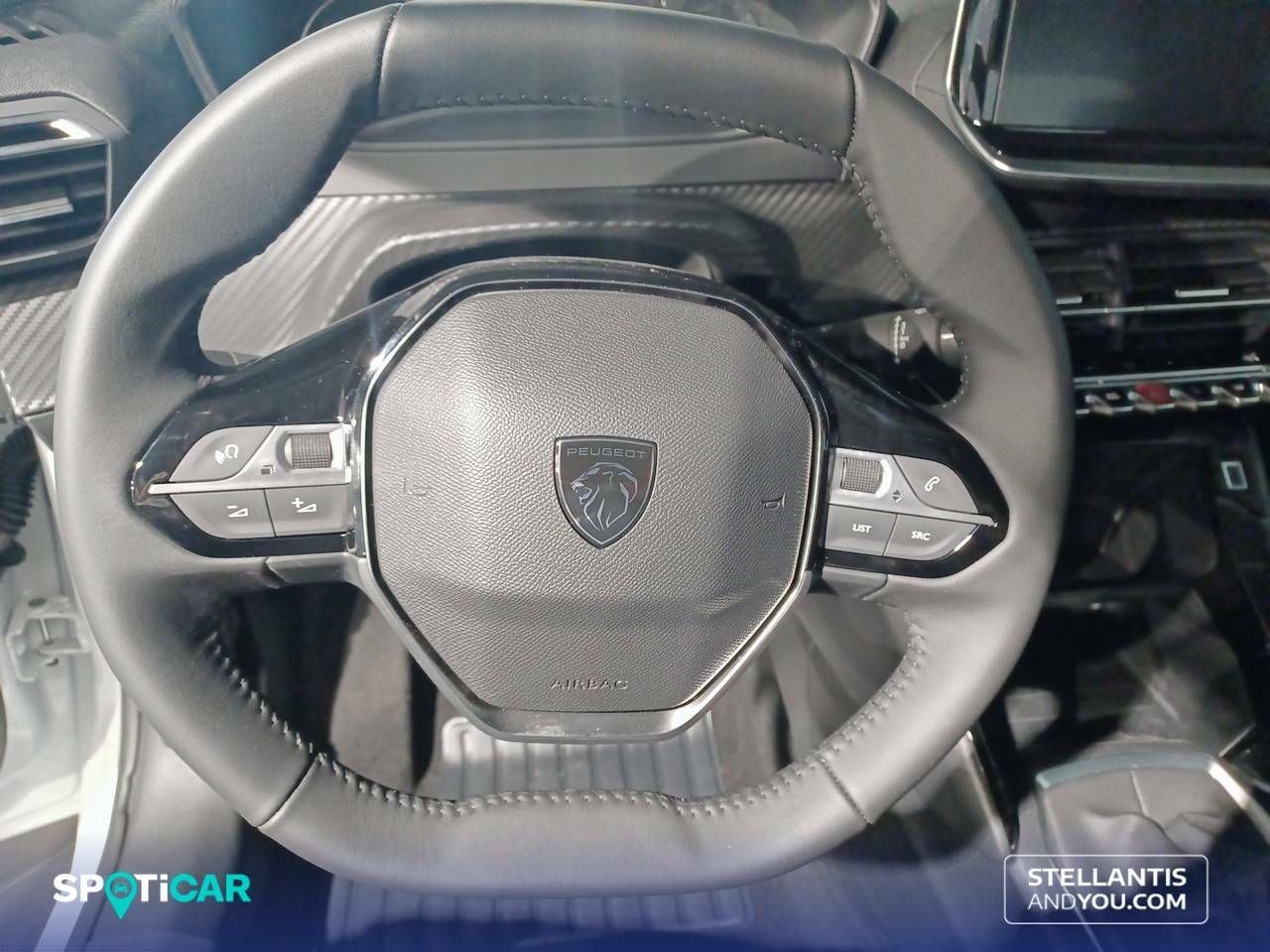 Foto Peugeot 208 13