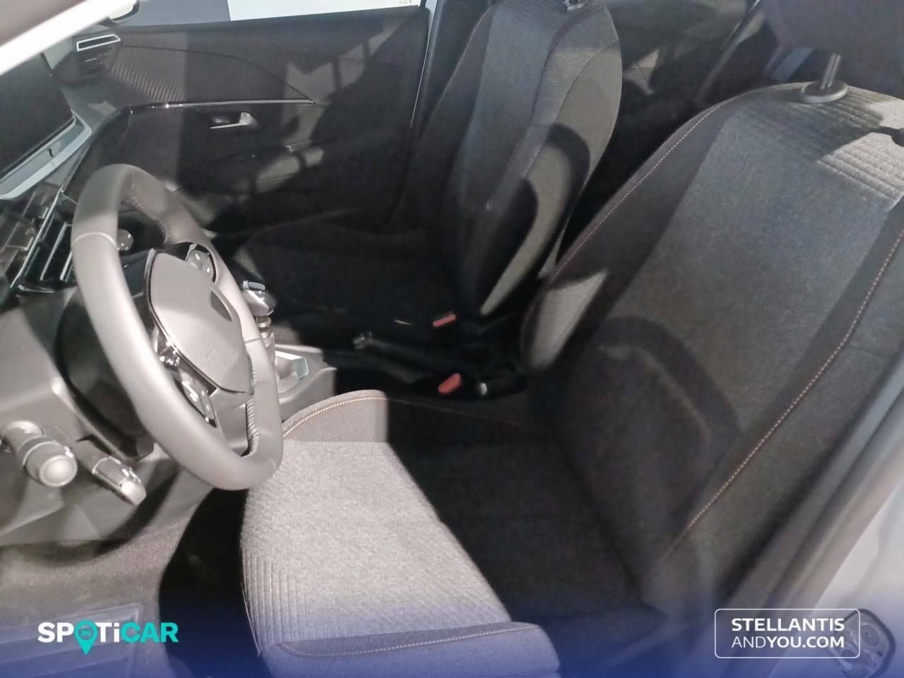 Foto Peugeot 208 9