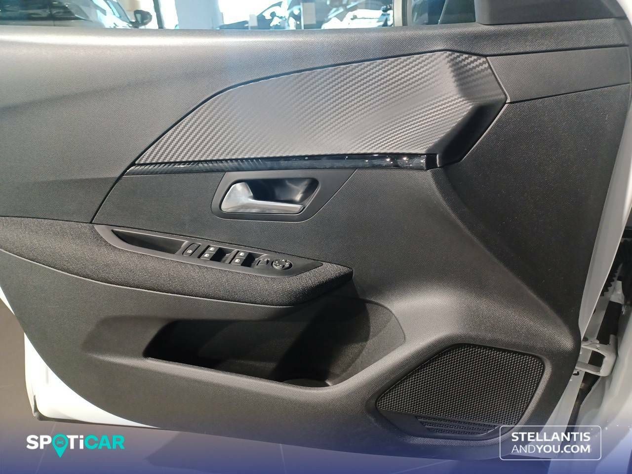 Foto Peugeot 208 15